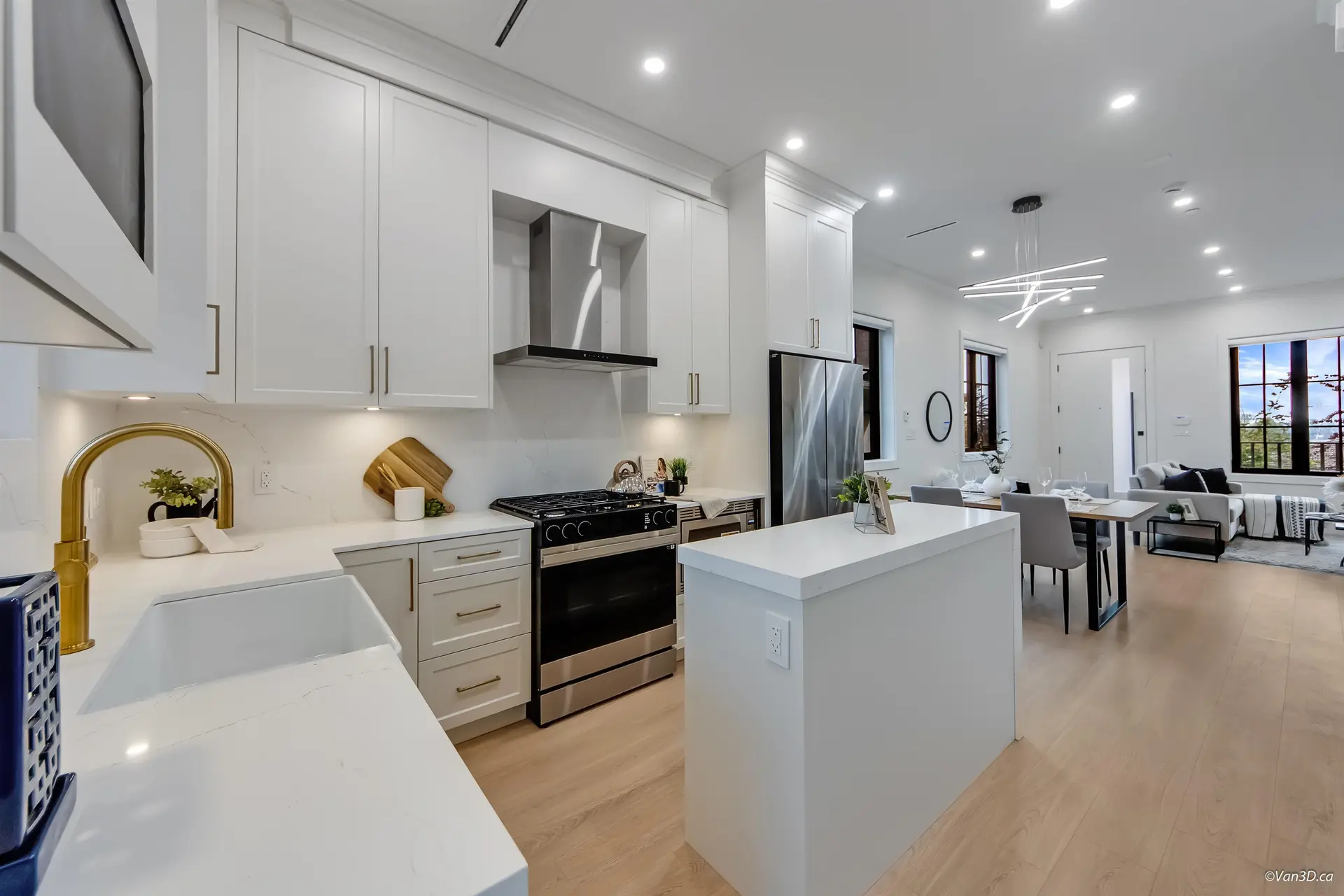 1347 E 64th Avenue - Image 6