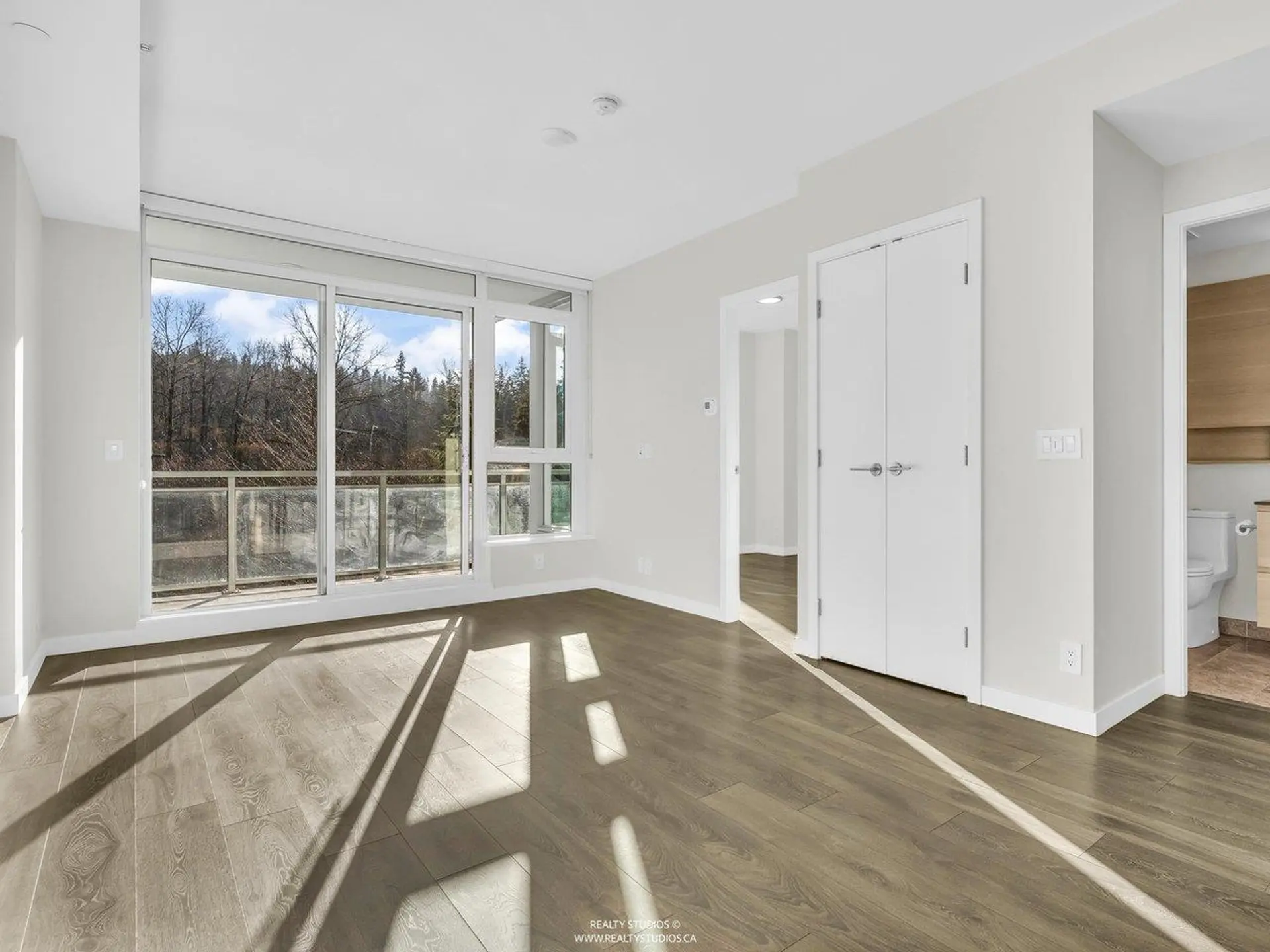 #606 305 Morrissey Road - Image 8