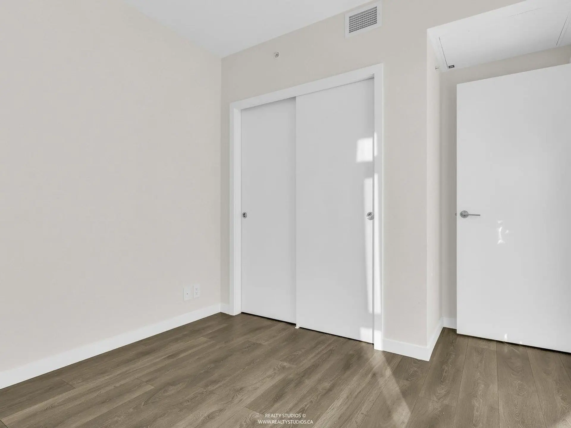 #606 305 Morrissey Road - Image 14