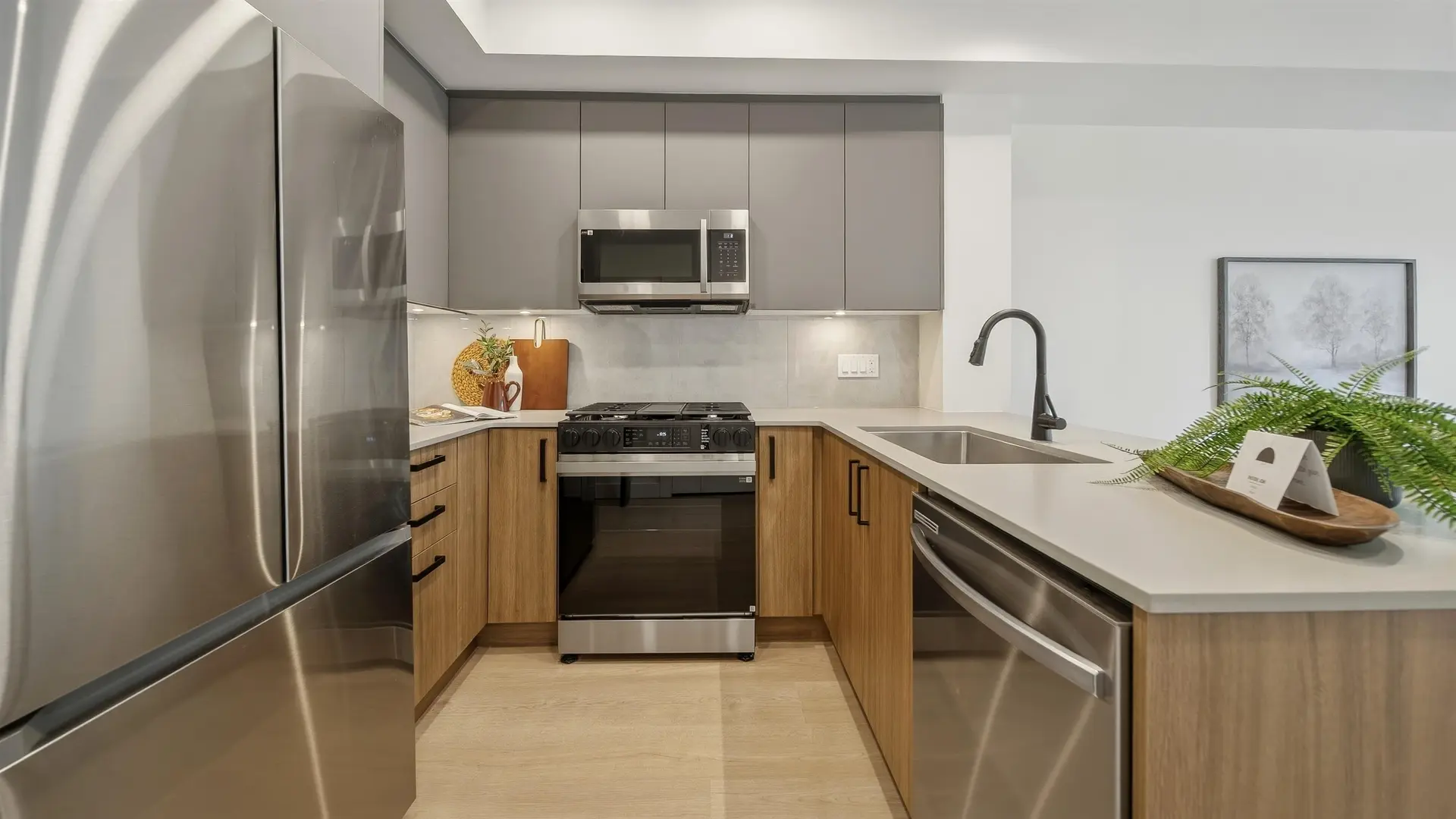 #B214 8230 208b Avenue - Image 7
