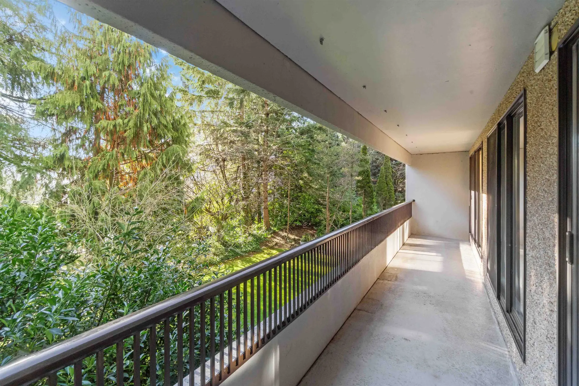 #205 6595 Willingdon Avenue - Image 15
