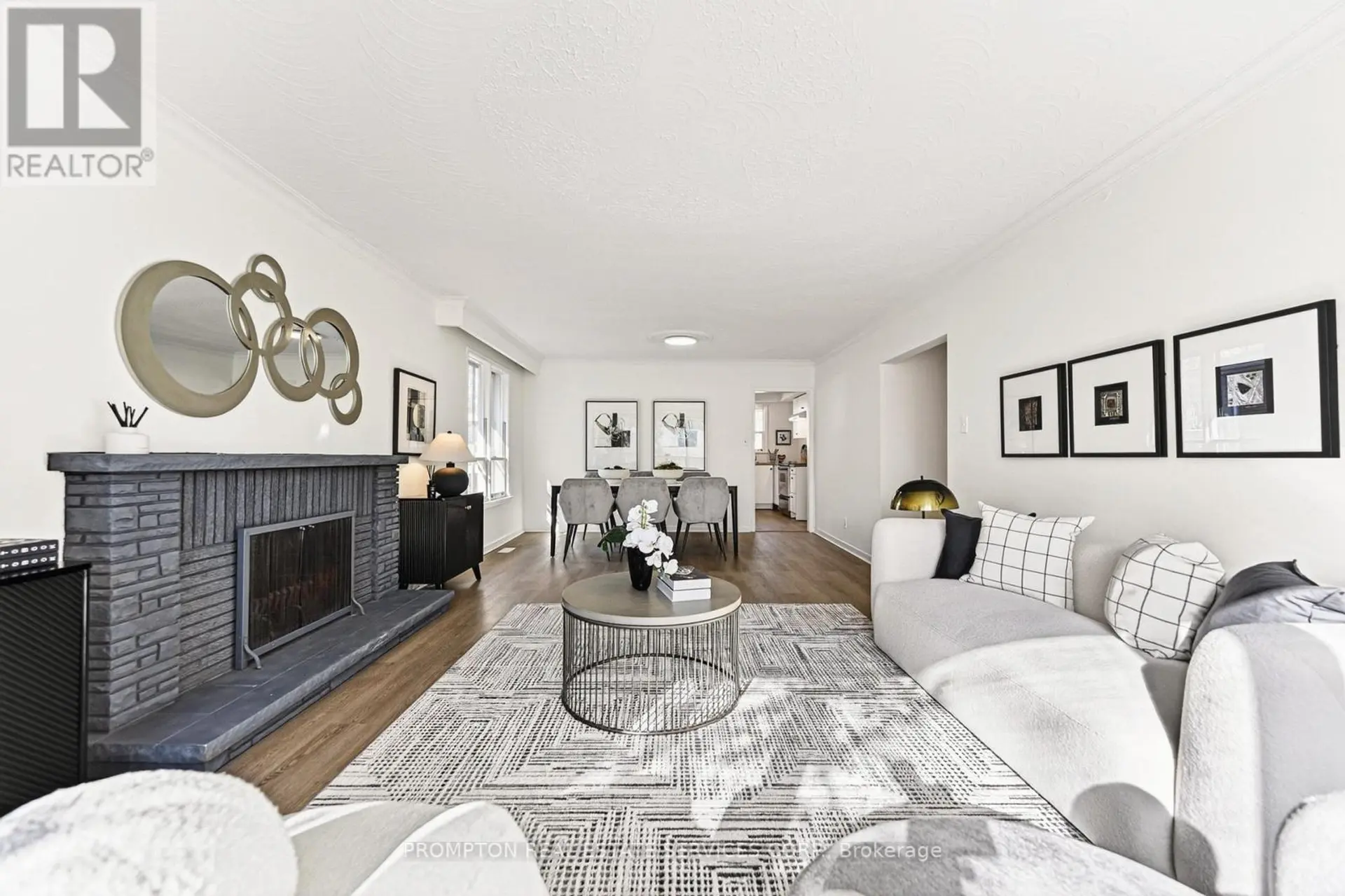 81 MAXOME AVENUE - Image 11