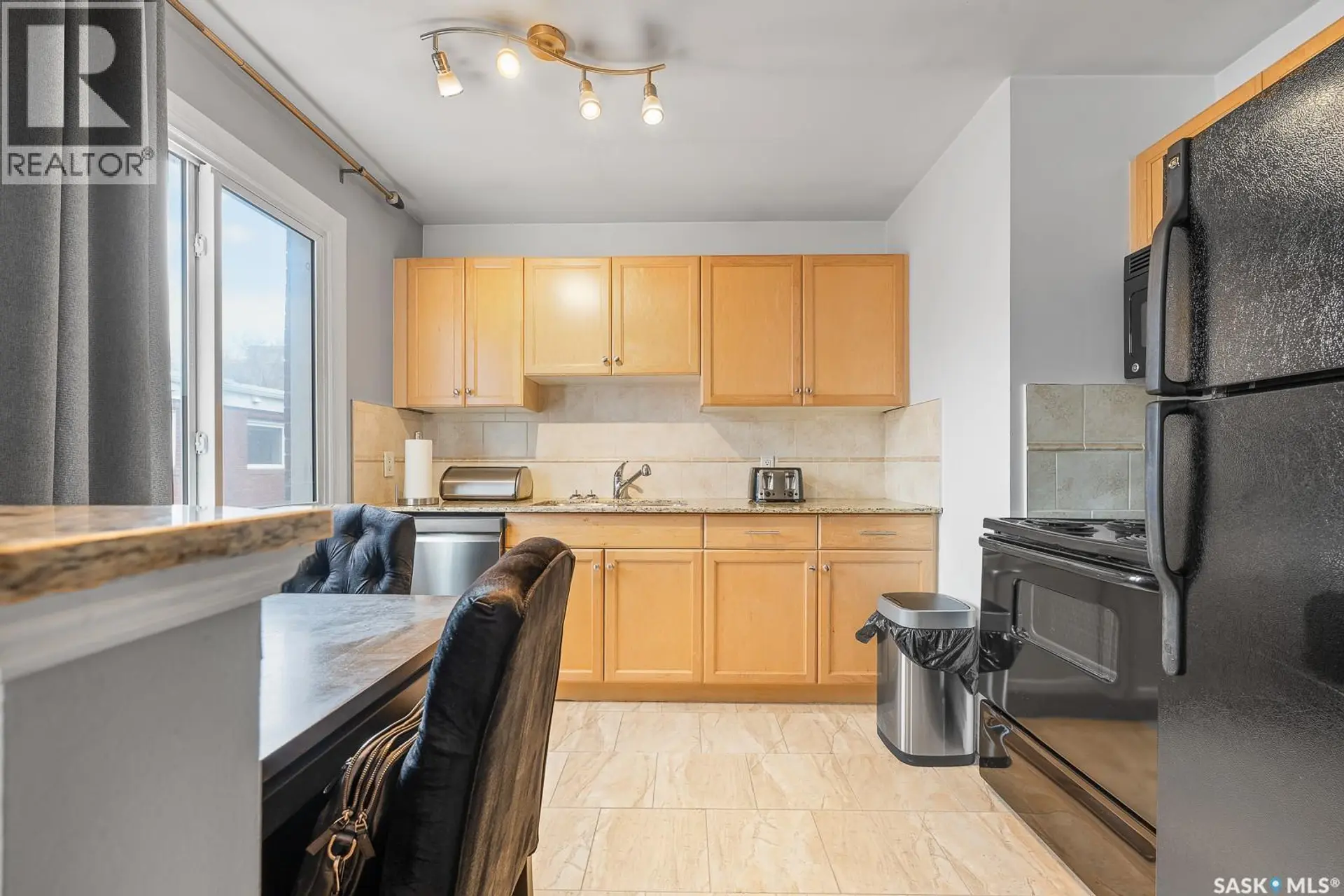#9 2320 13TH AVENUE - Image 6