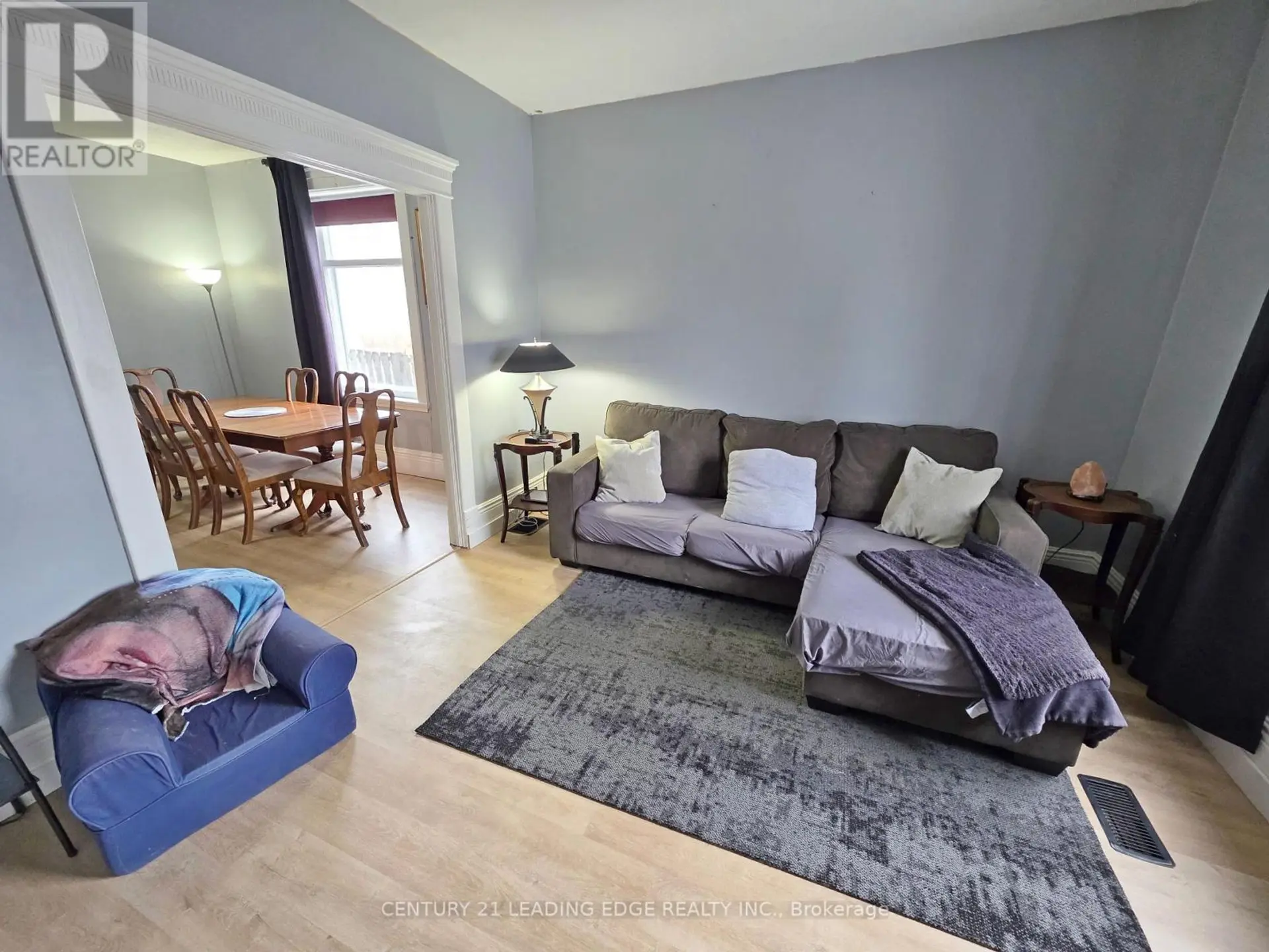 15 GEORGE STREET N - Image 3