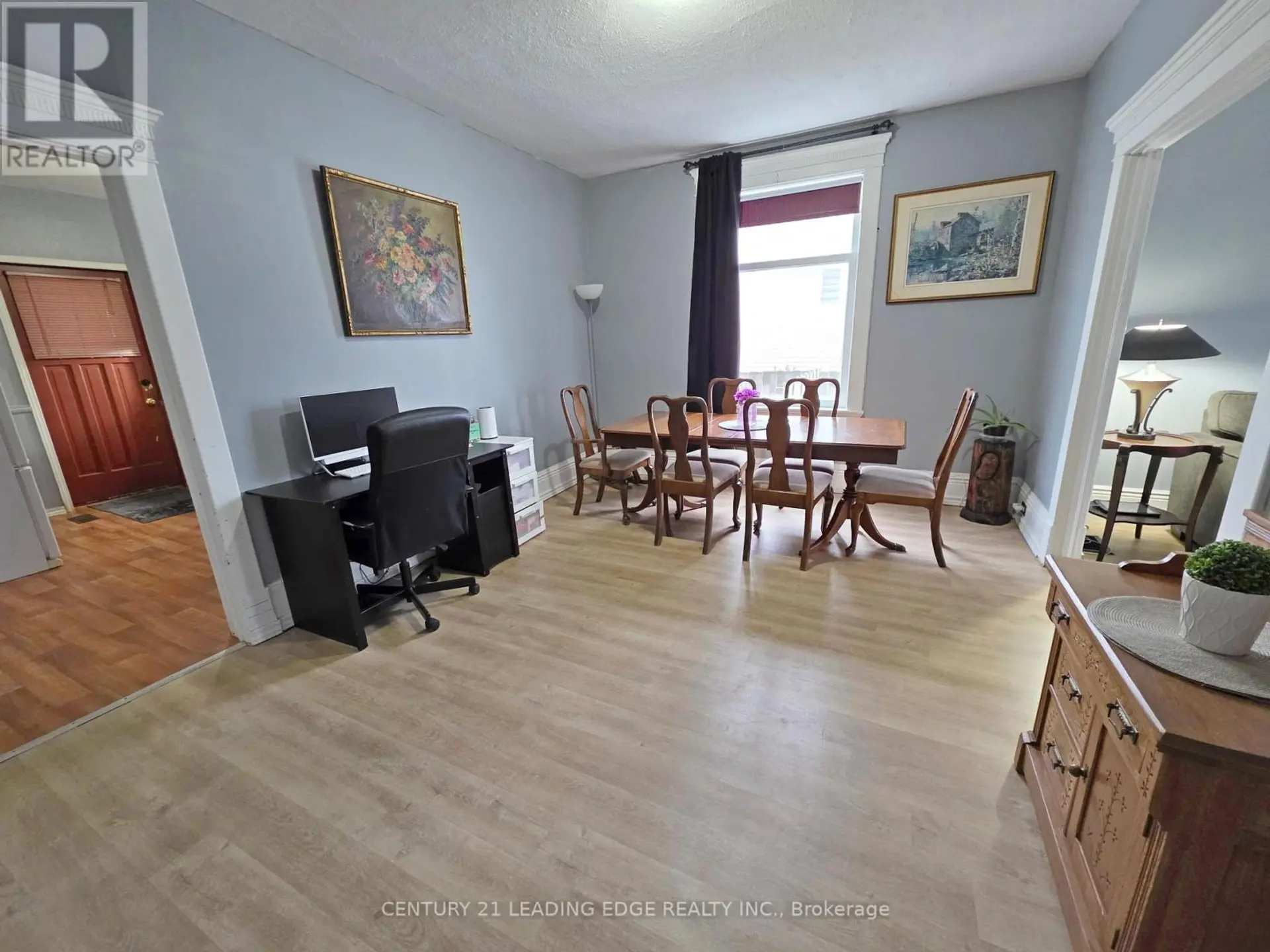 15 GEORGE STREET N - Image 6