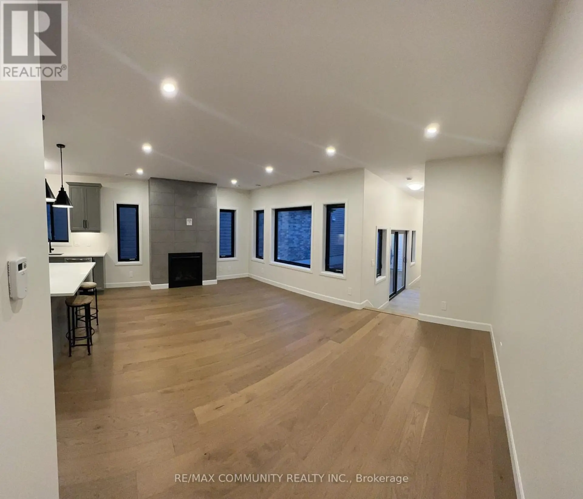 96 RIVERSTONE WAY - Image 7