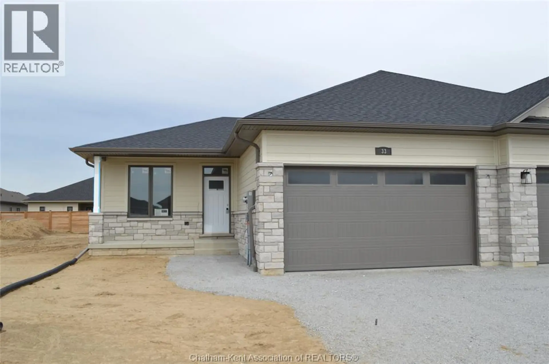 33 DUSKRIDGE ROAD - Image 1