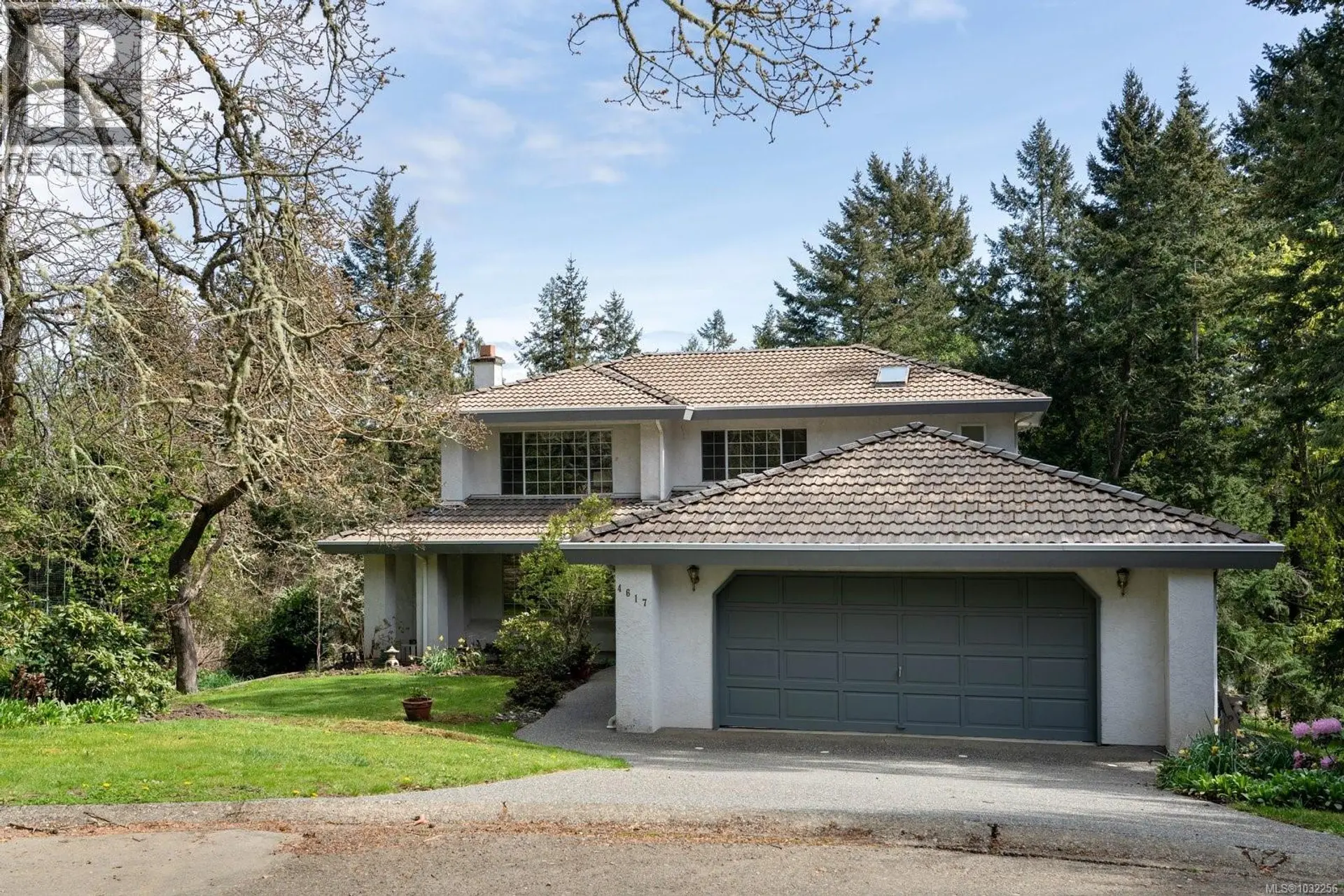 Property at 4617 Cliffwood Pl, Saanich, BC