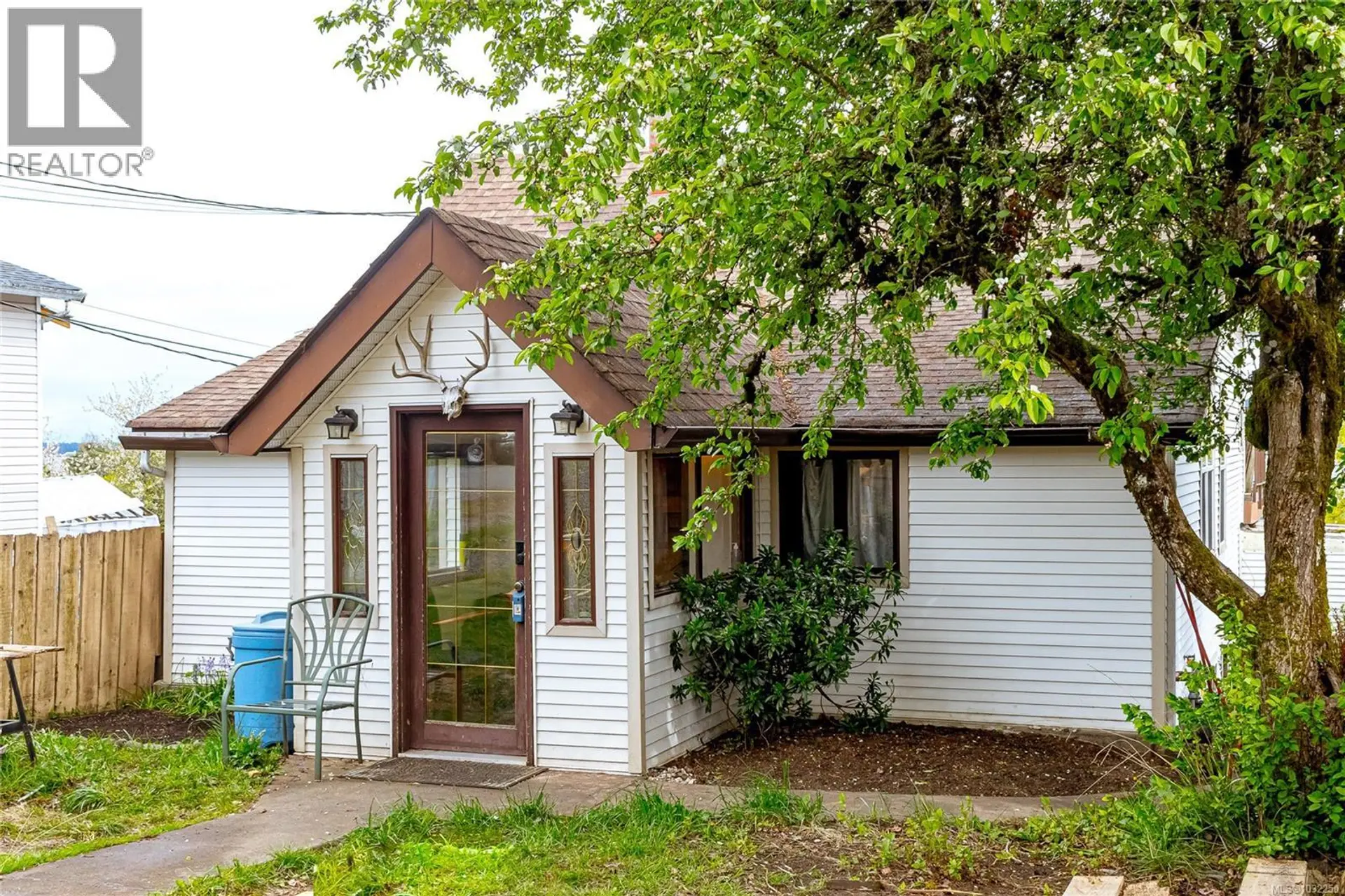 Property at 451 Irwin St, Nanaimo, BC