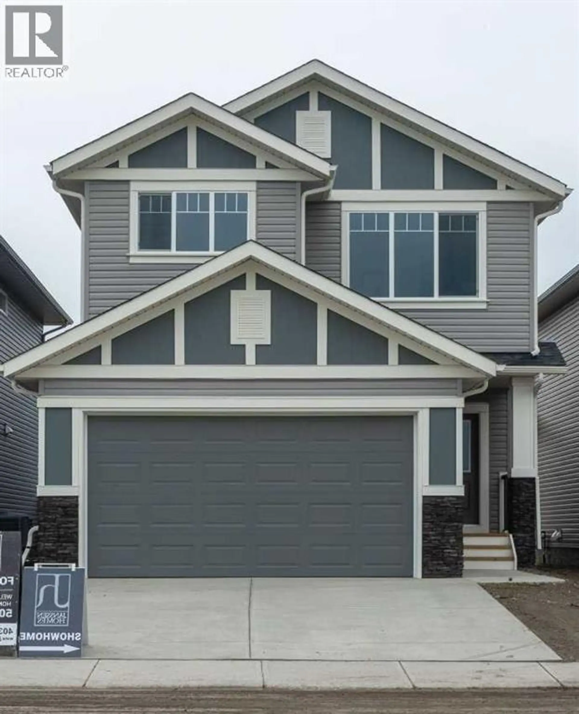 546 RIVERCREST VIEW - Image 1