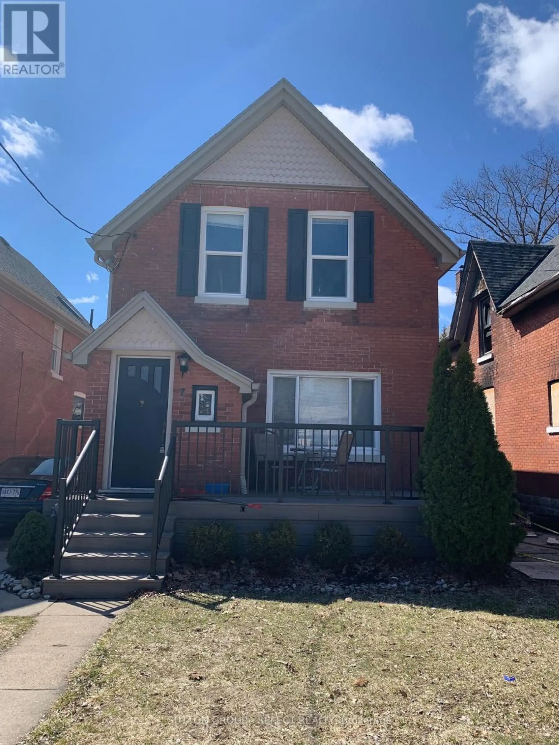 7 SUMMIT AVENUE - Image 1