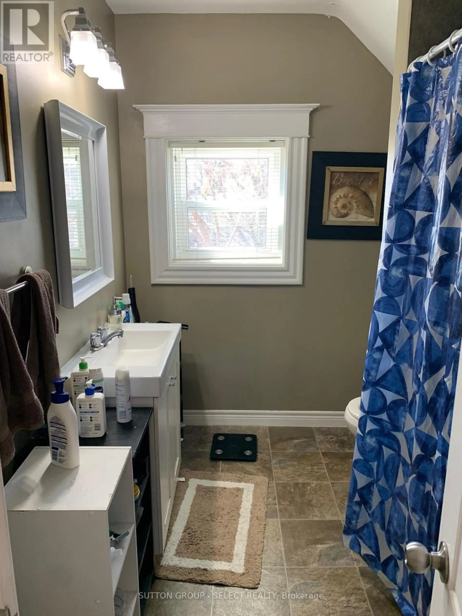 7 SUMMIT AVENUE - Image 14