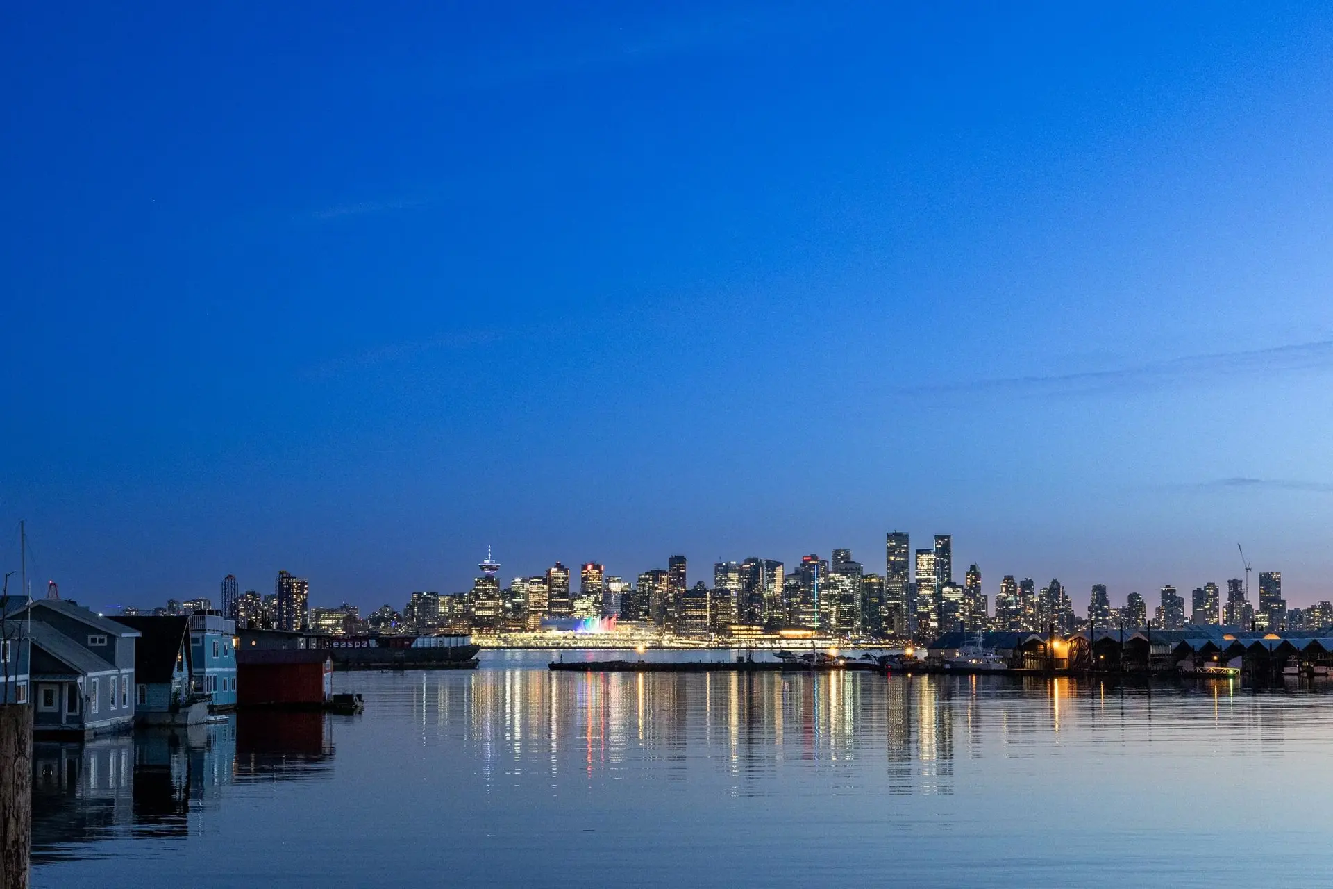 Property at #FRSL17 415 W Esplanade Avenue, North Vancouver, BC