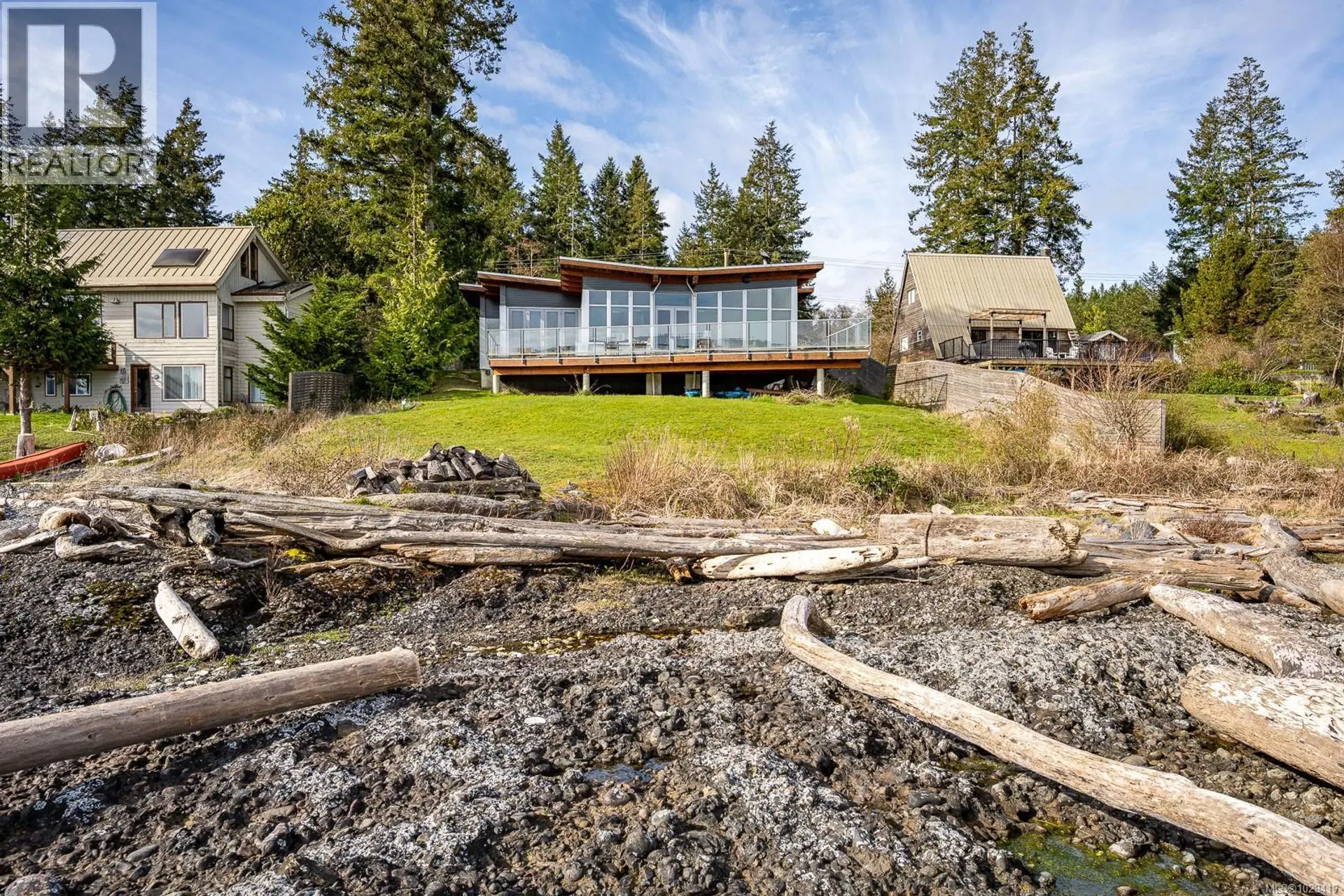 3870 East Rd - Image 2