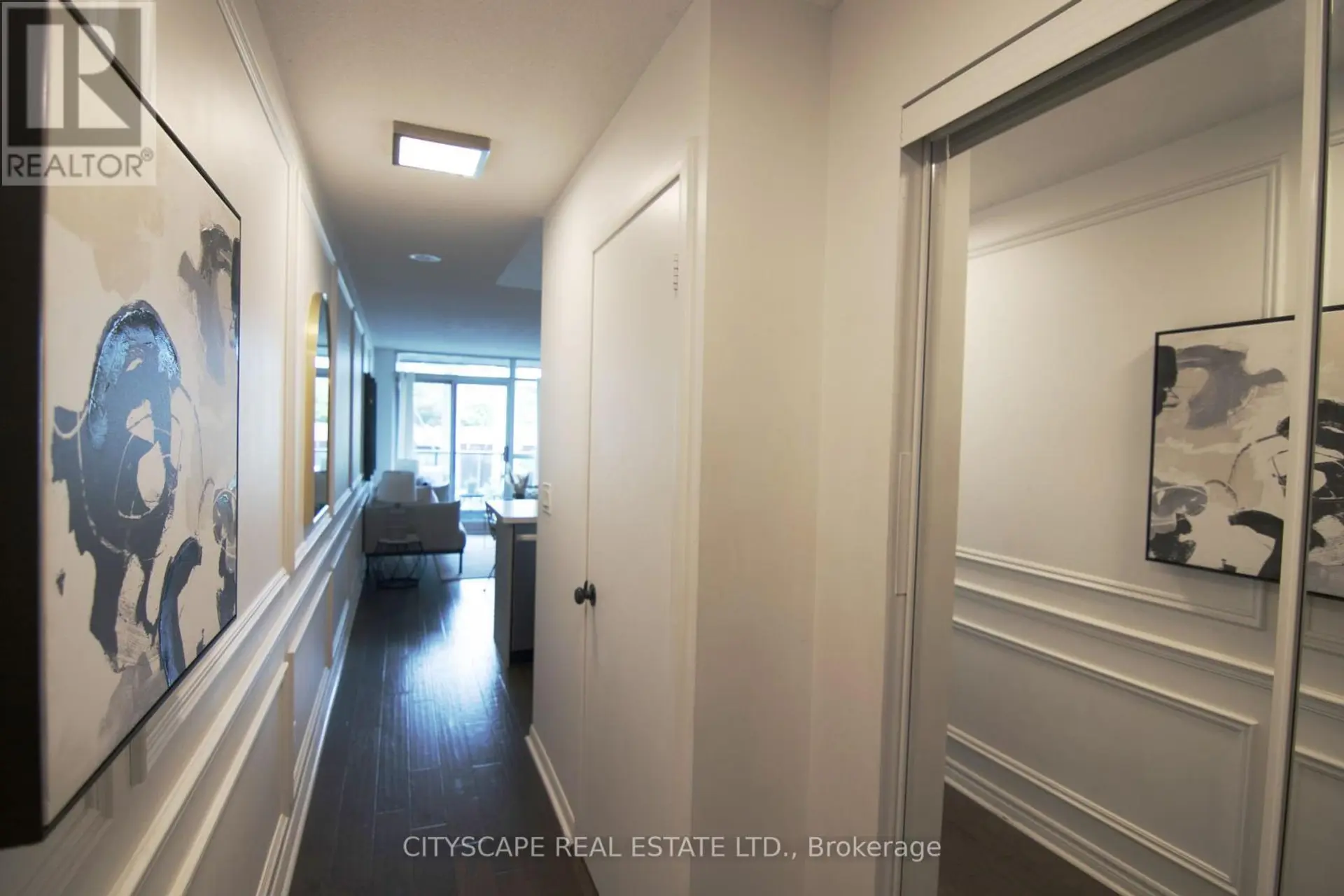 #322 231 FORT YORK BOULEVARD - Image 4