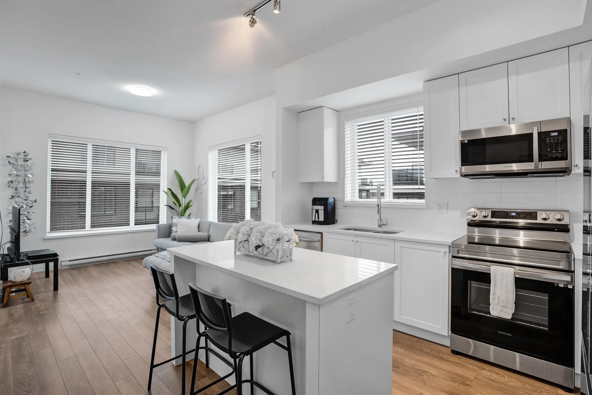Property at #608 15825 85 Avenue, Surrey, BC