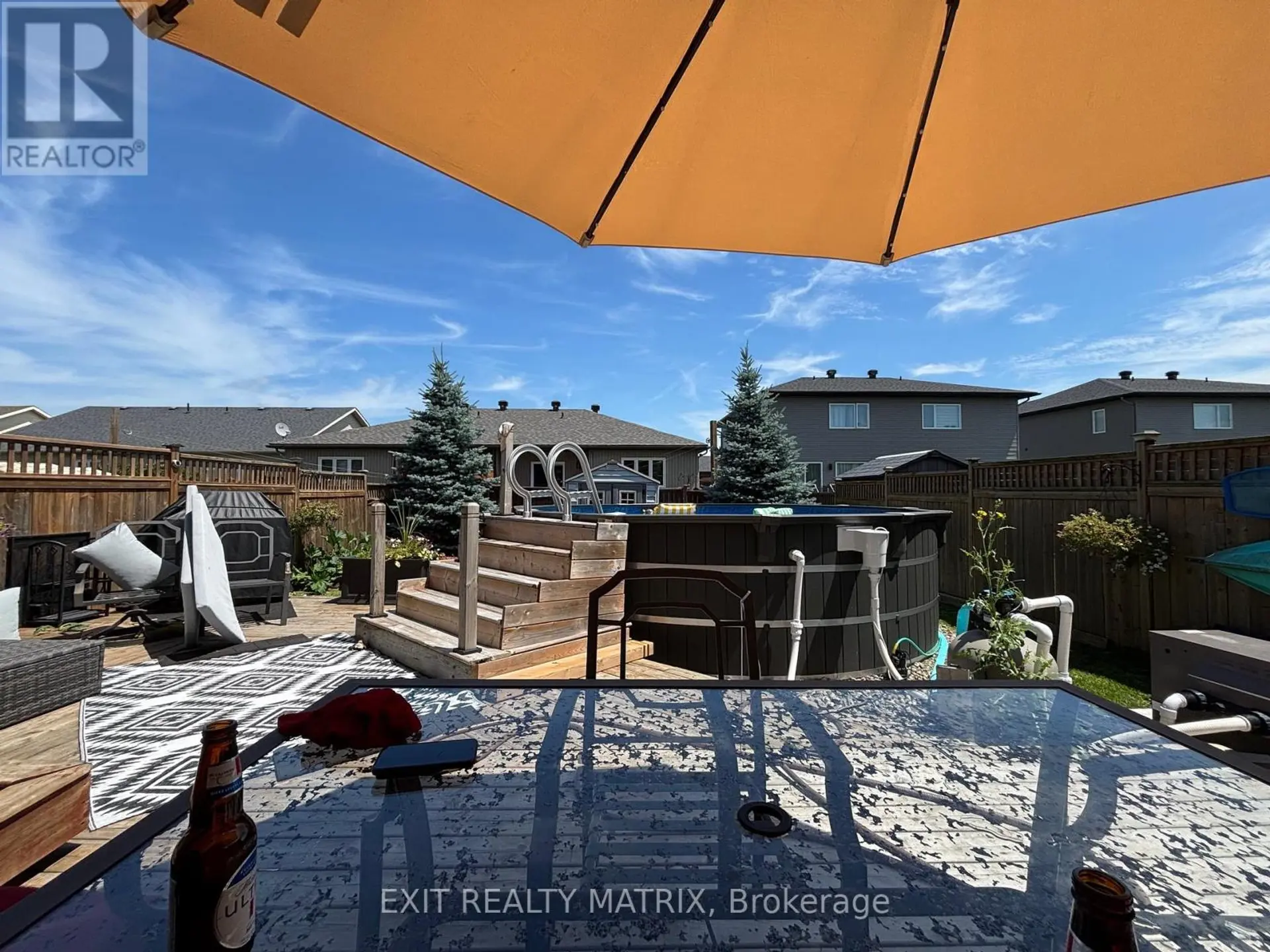 371 TRILLIUM CIRCLE S - Image 16