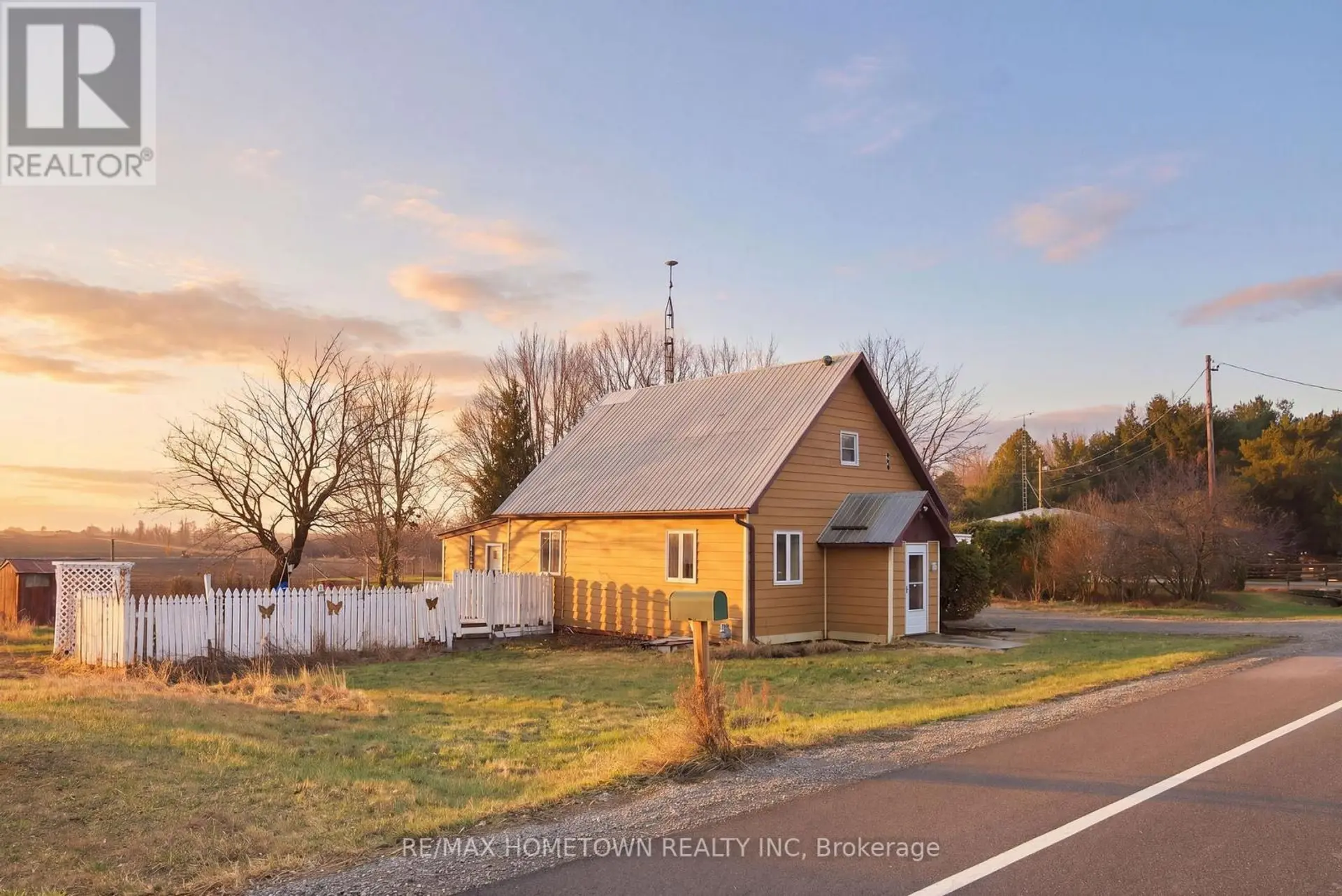 49 ADDISON ROAD - Image 1