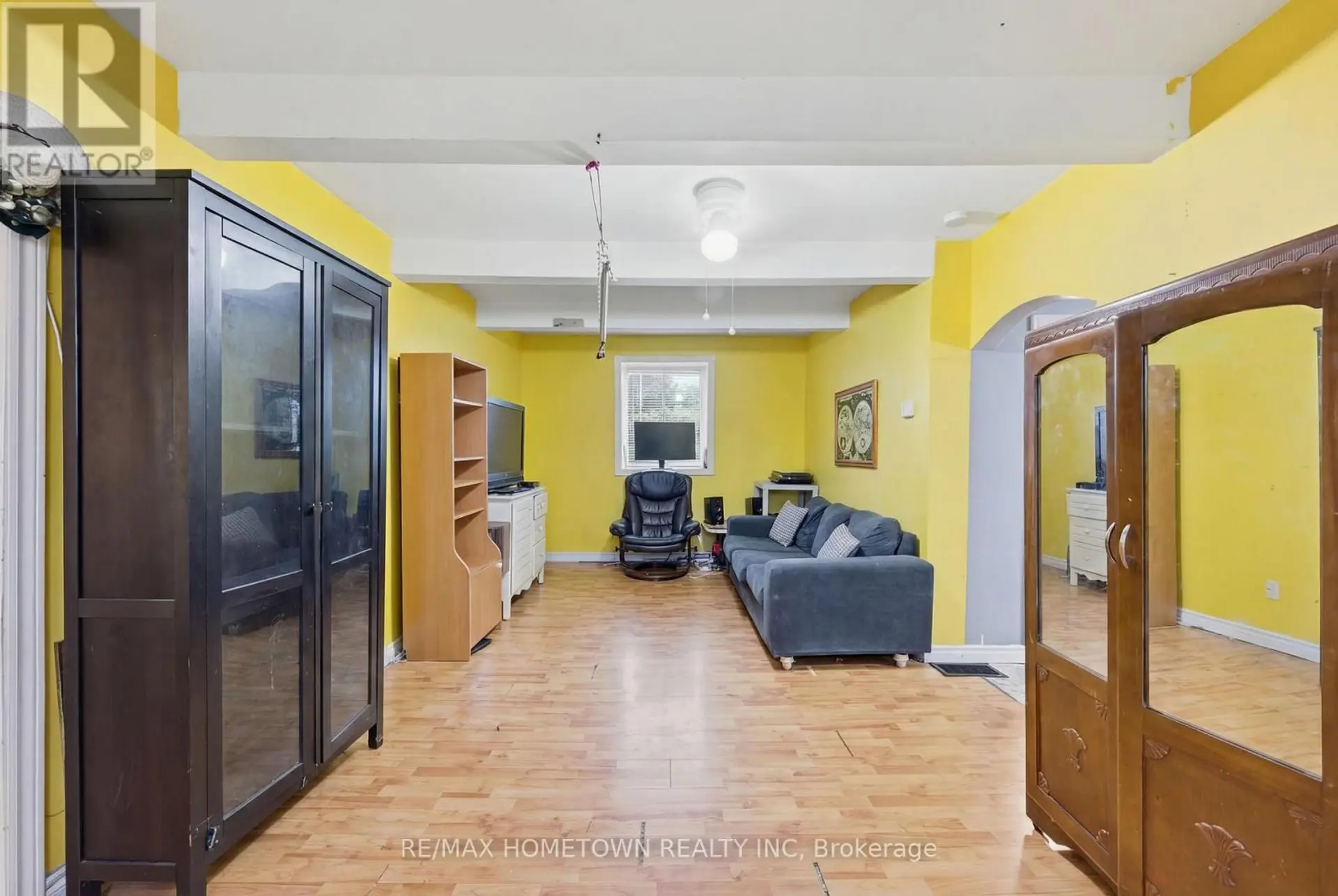 49 ADDISON ROAD - Image 14