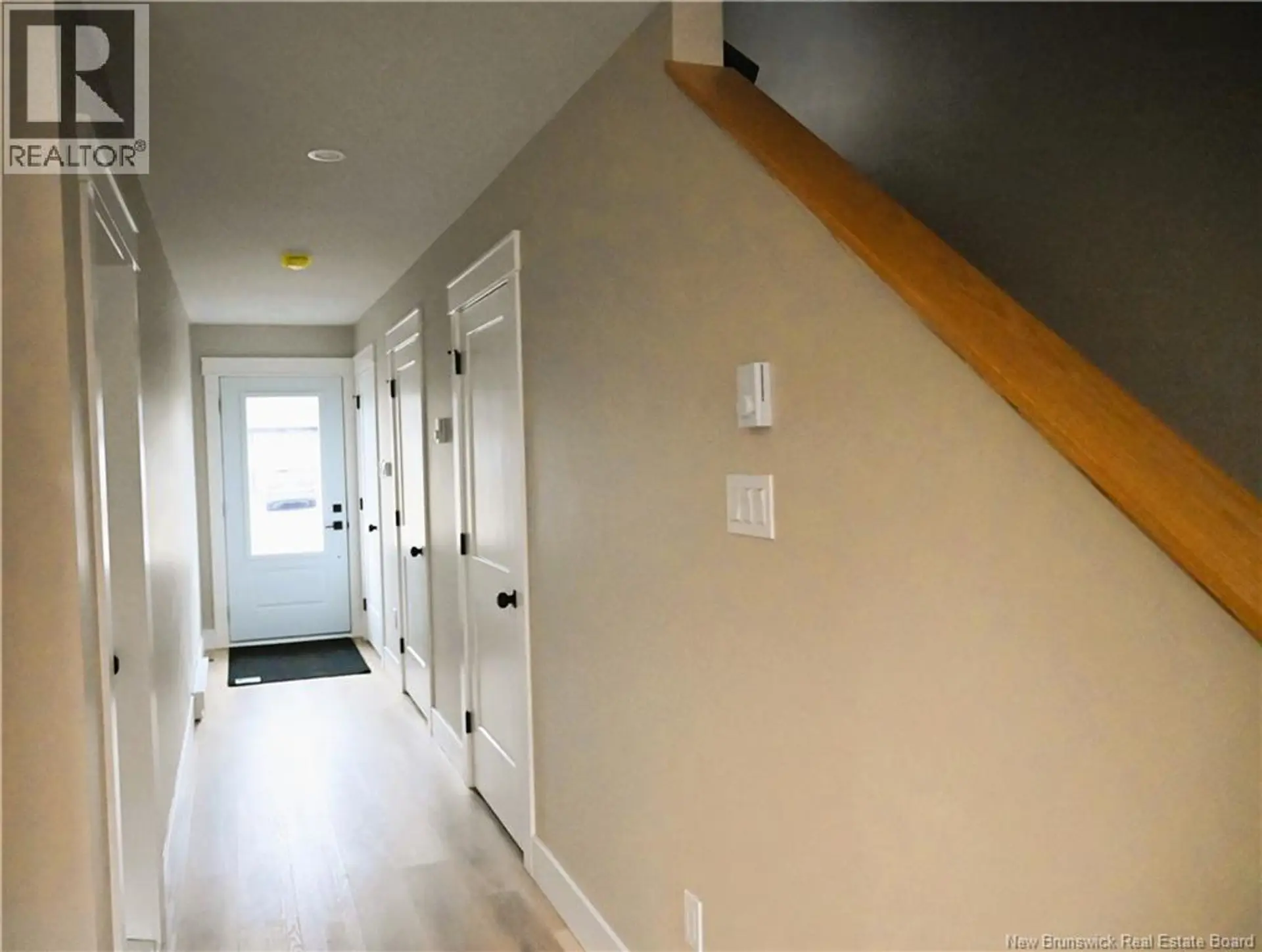 177 ARLINGTON CRESCENT - Image 7