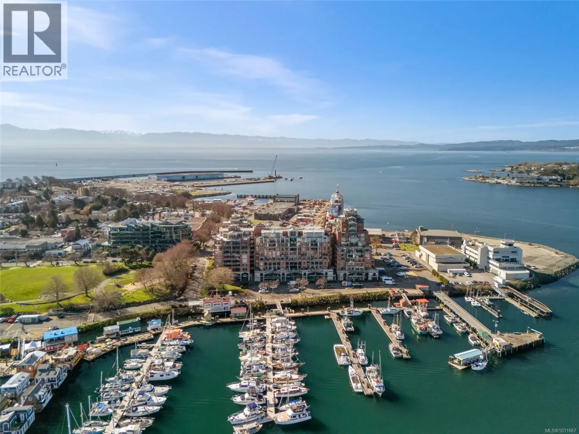 Property at #714 21 Dallas Rd, Victoria, BC