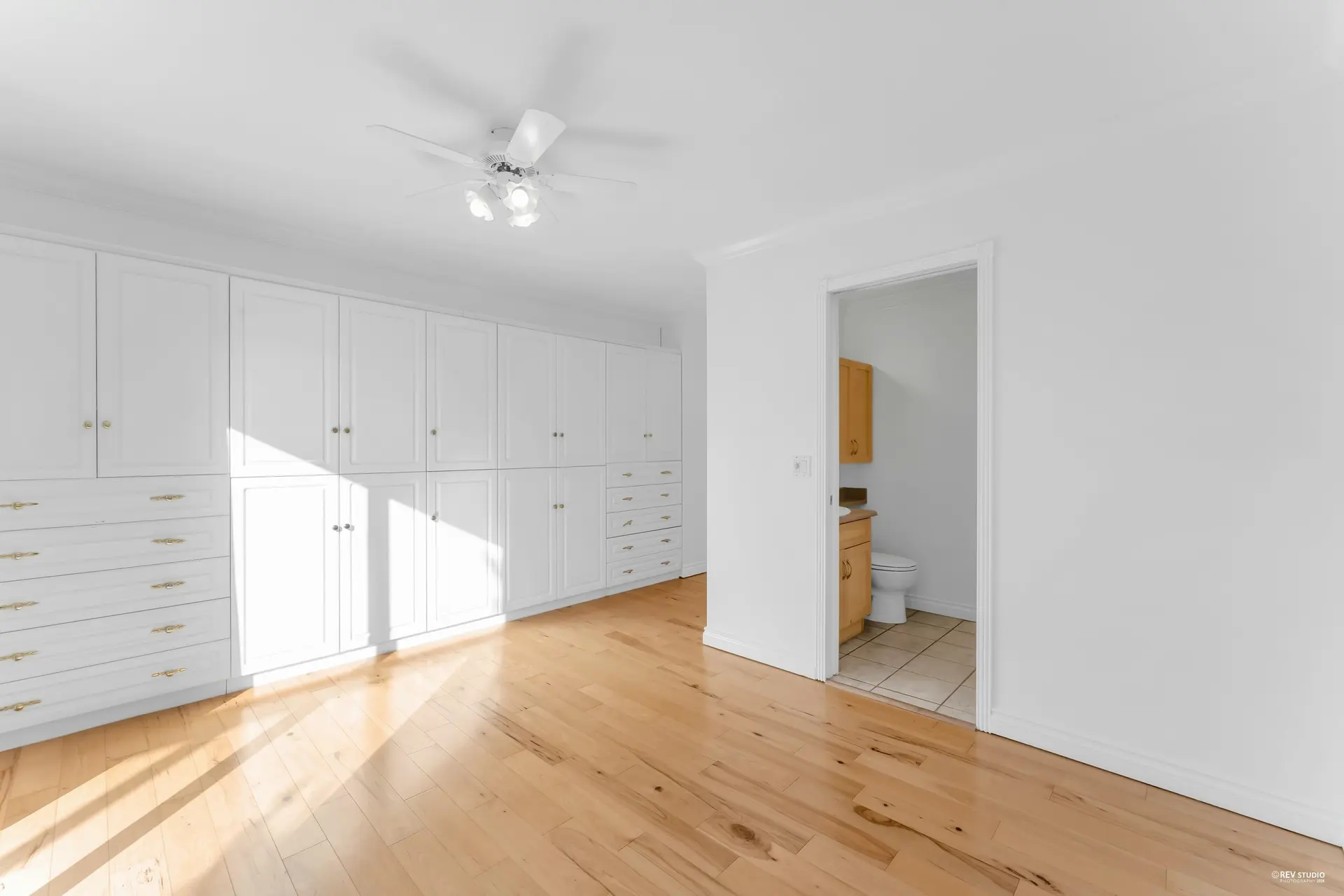 8063 Wiltshire Boulevard - Image 6