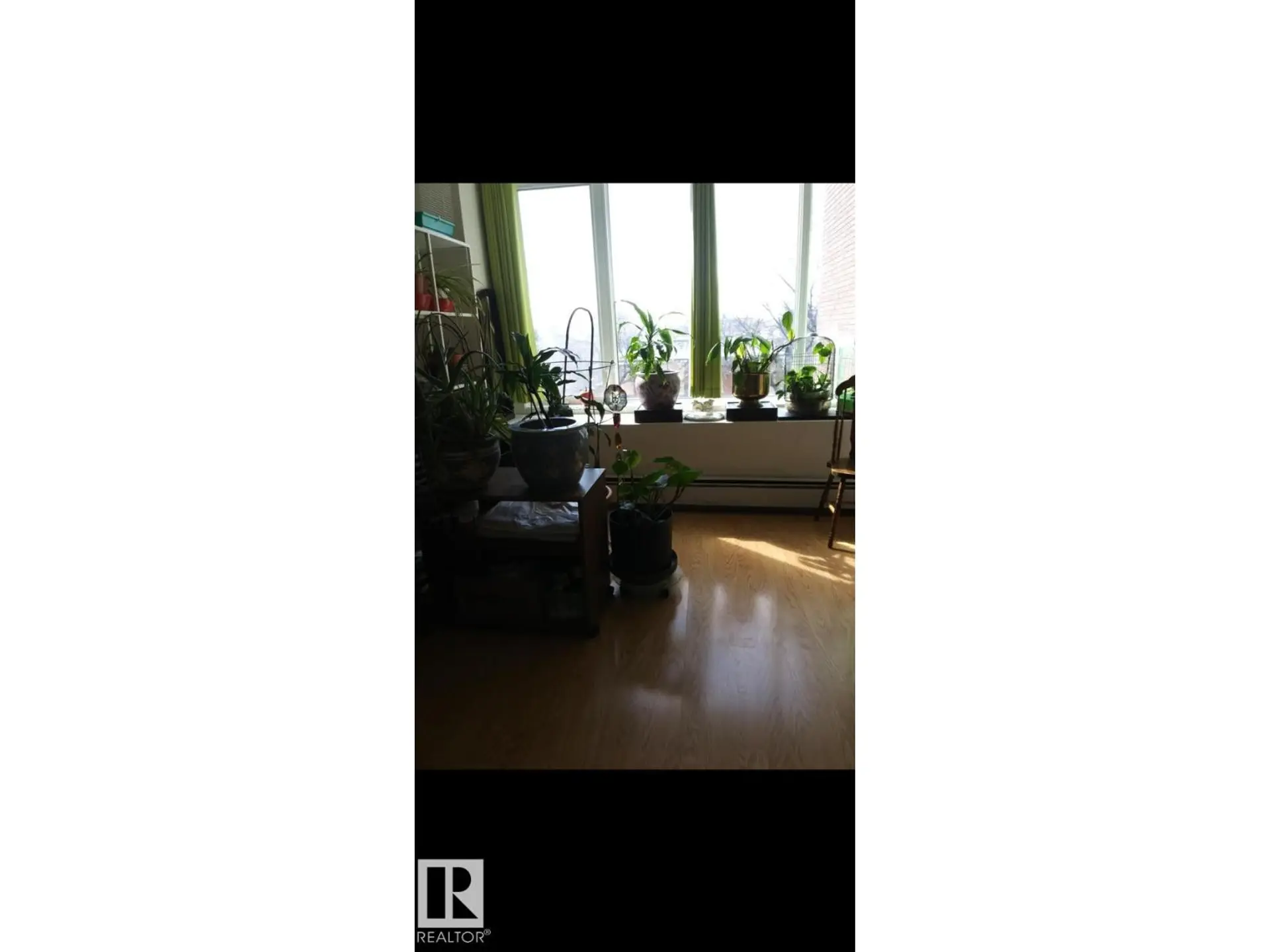 #401 10743 107 ST NW NW - Image 10