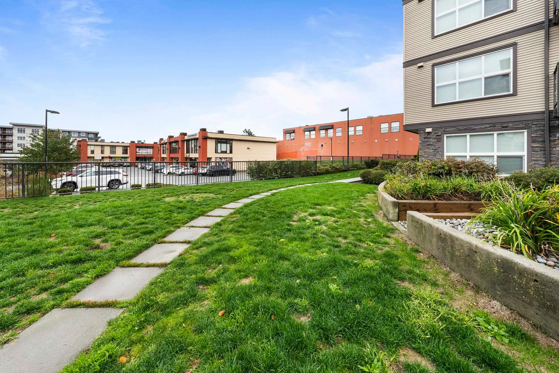 #322 30515 Cardinal Avenue - Image 3
