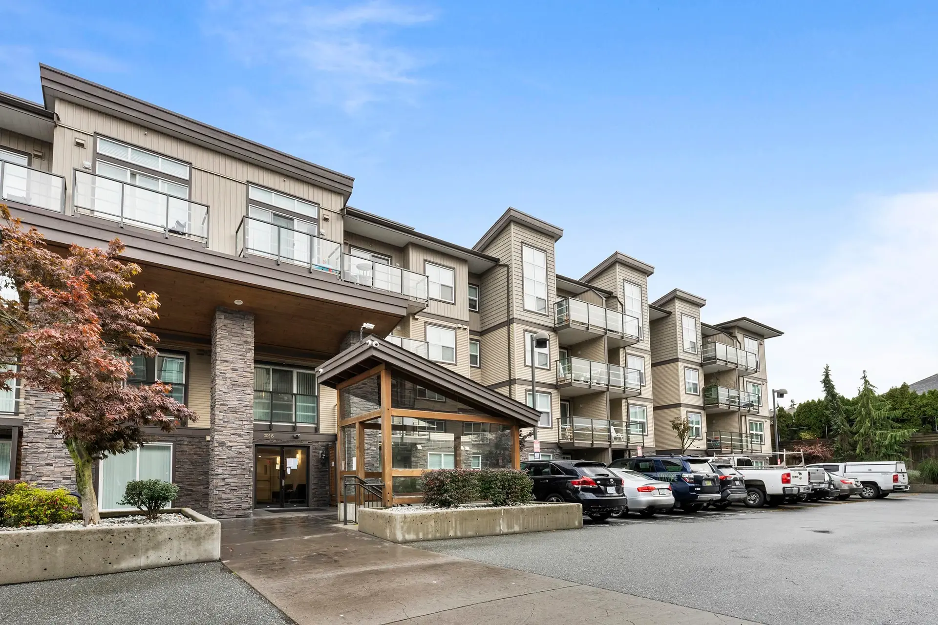 Property at #322 30515 Cardinal Avenue, Abbotsford, BC