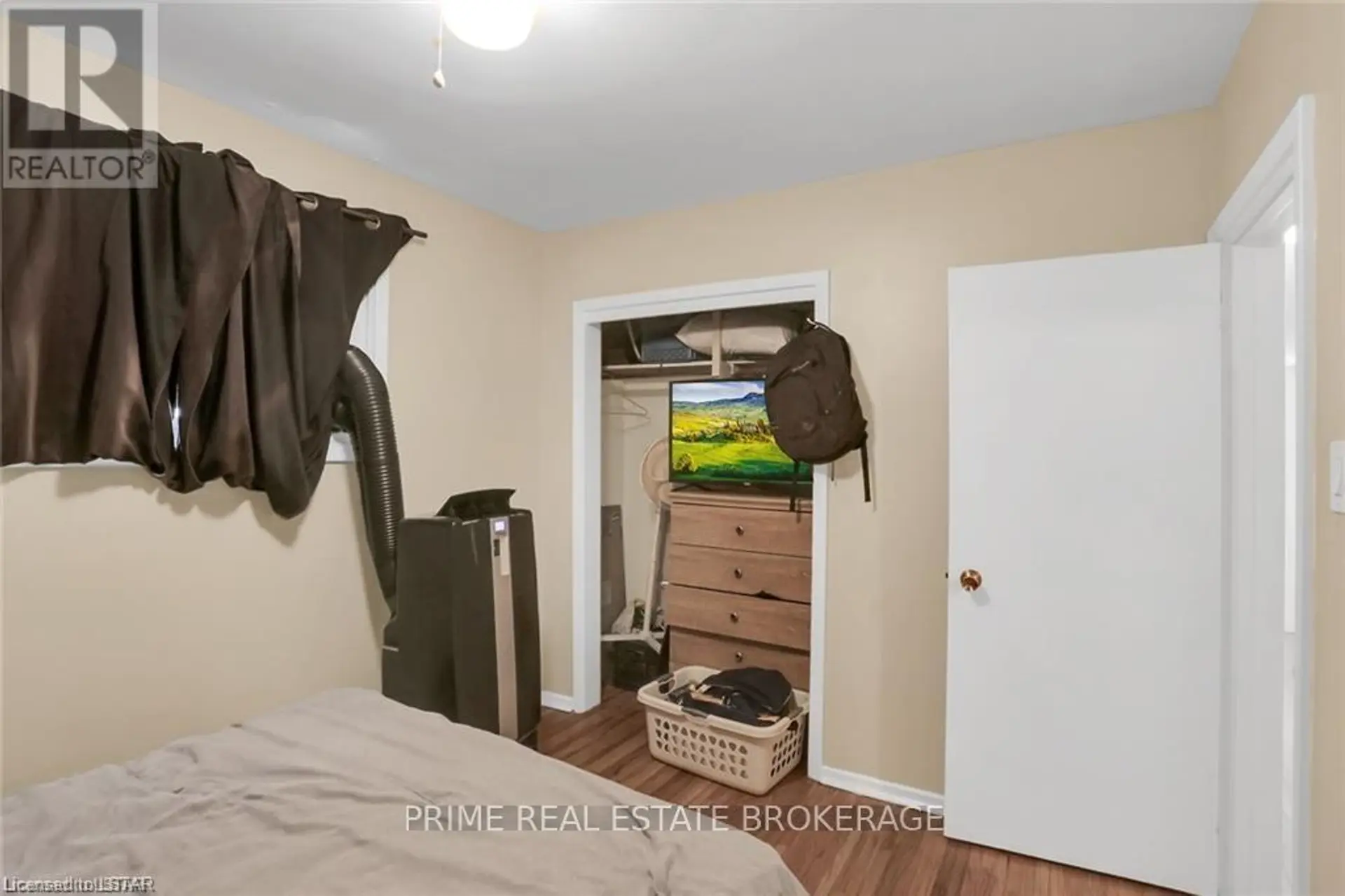 329 SALISBURY STREET - Image 13