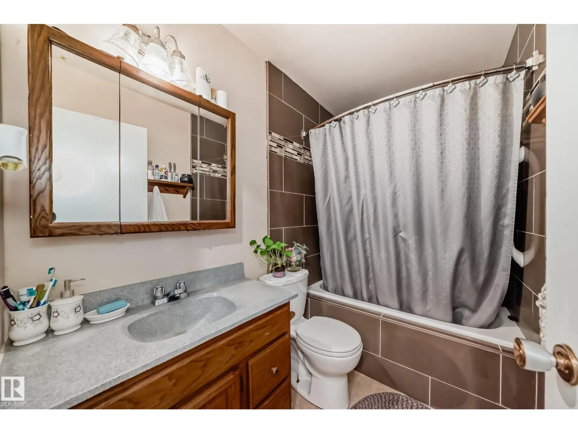 6807 DELWOOD RD NW - Image 10