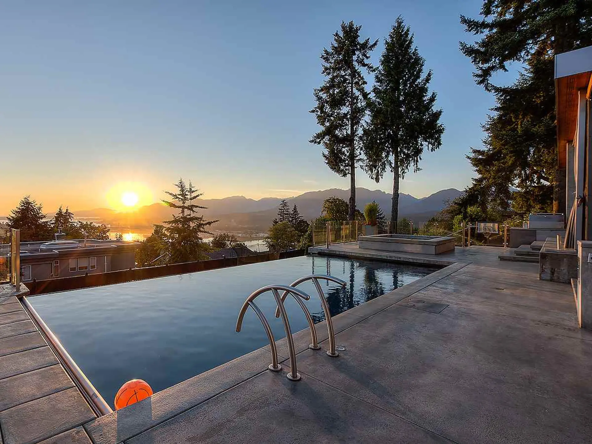 Property at 389 N Glynde Avenue, Burnaby, BC