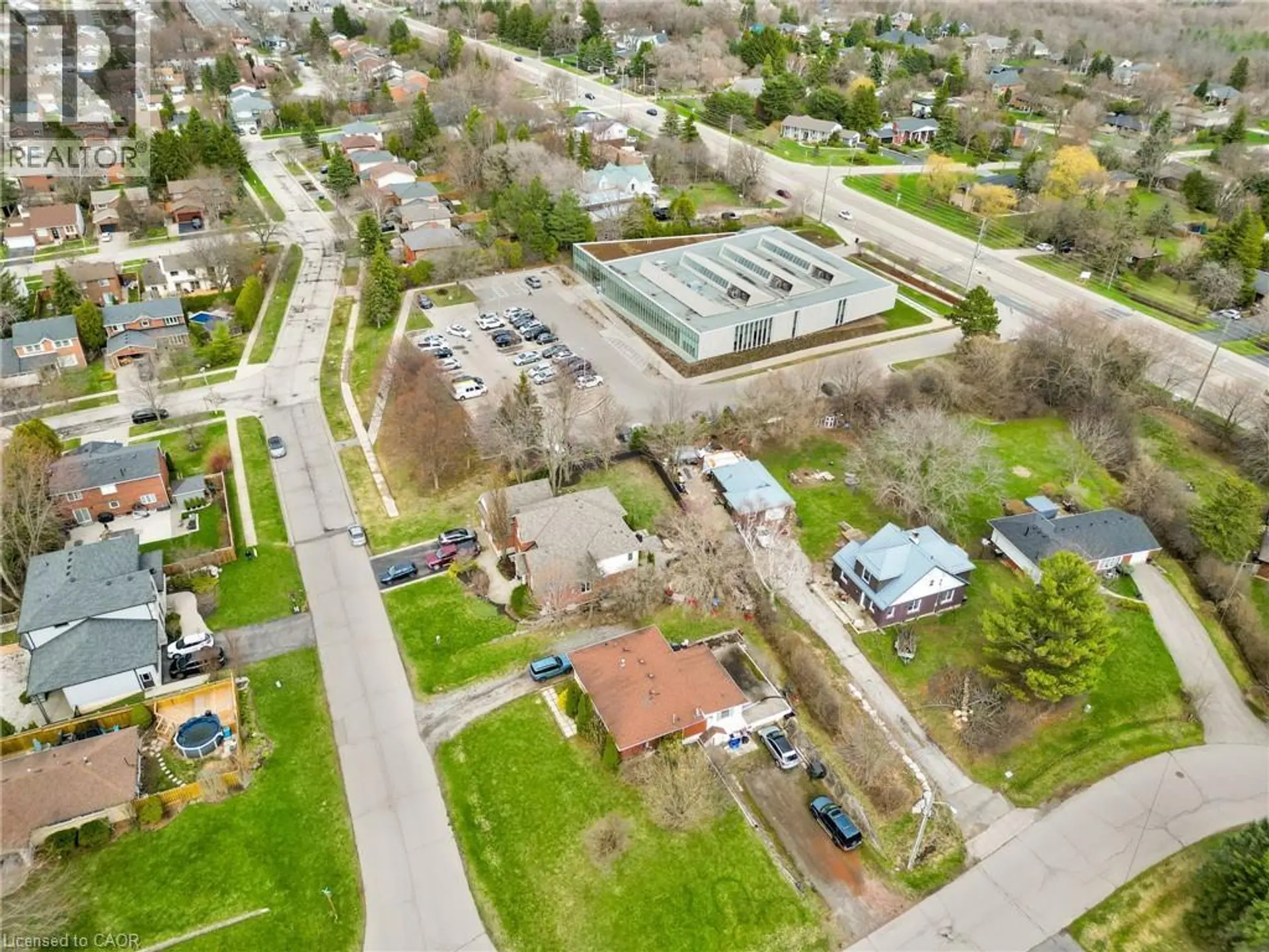 13 MCDONALD COURT - Image 11
