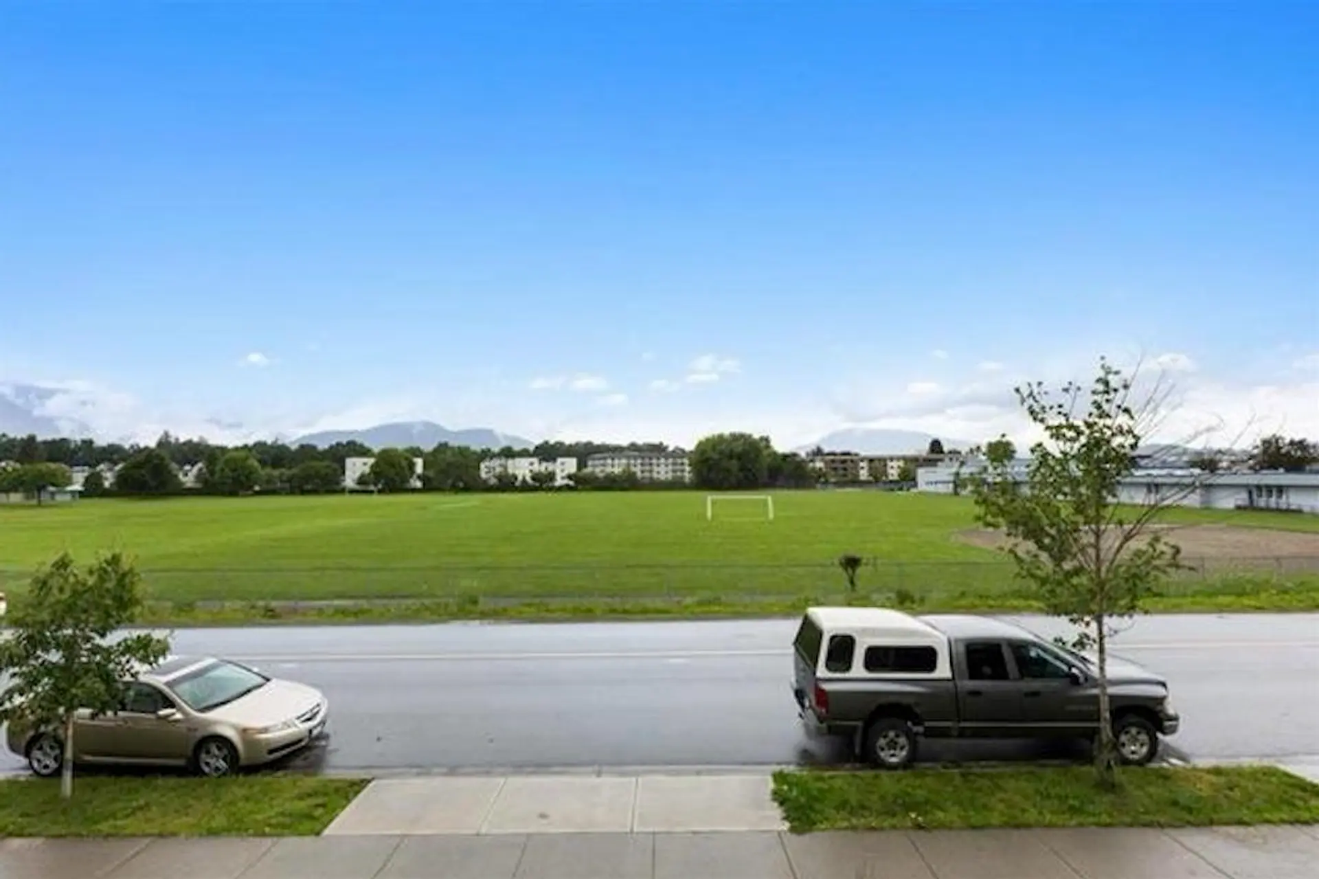 45594 Meadowbrook Drive - Image 2