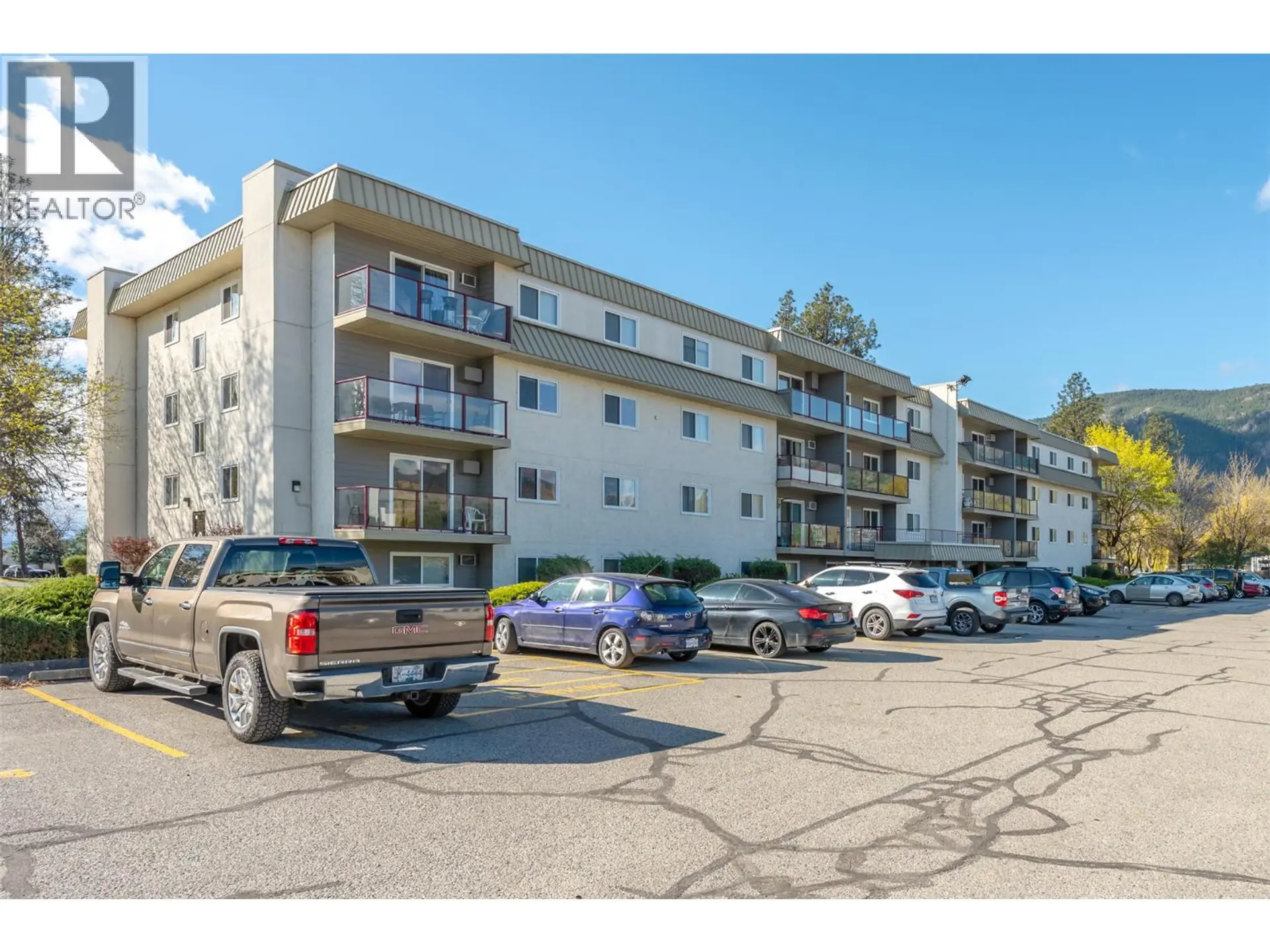 Property at #303 110 Skaha Place, Penticton, BC