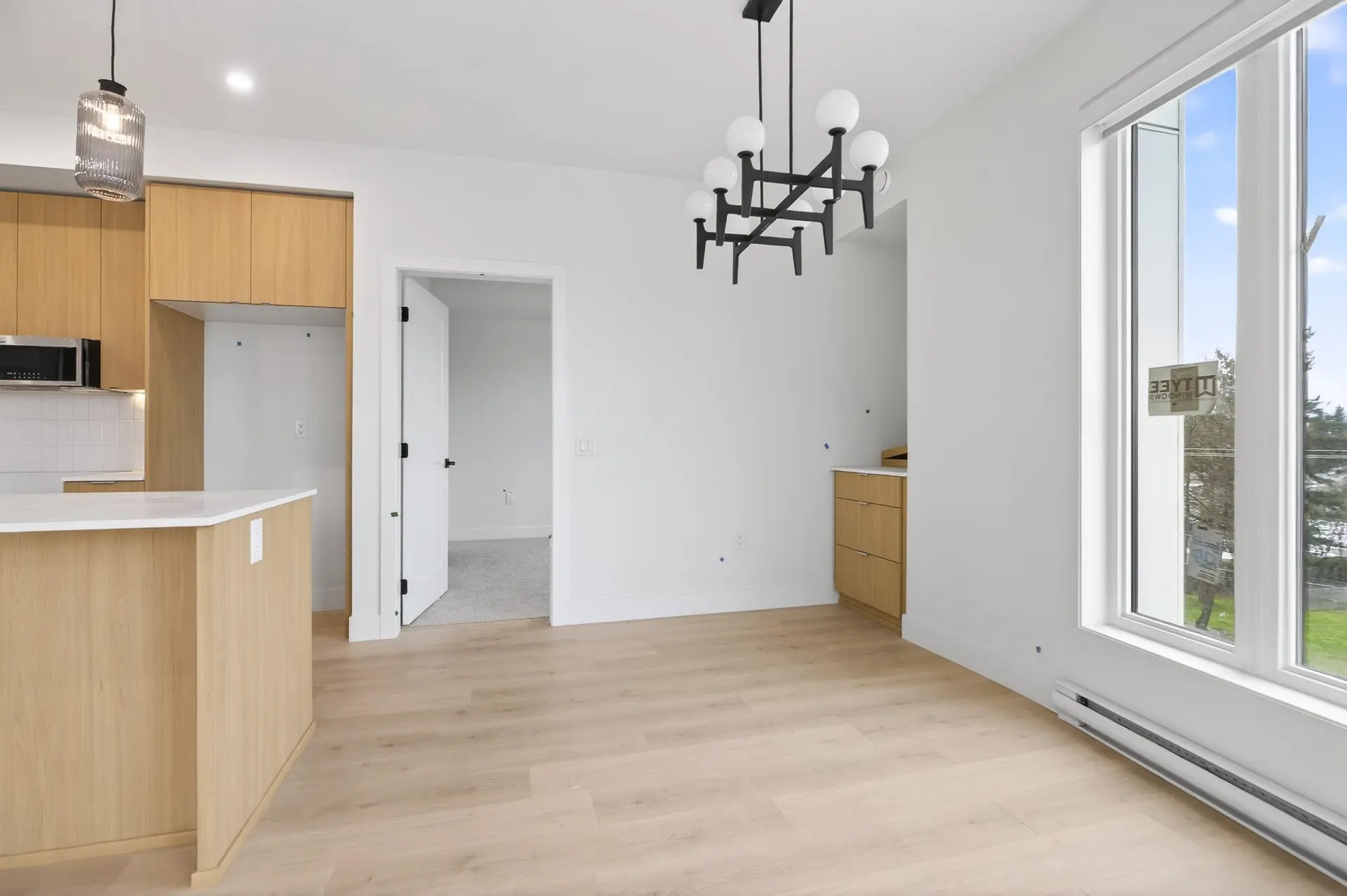 #403 46185 Thomas Road - Image 2
