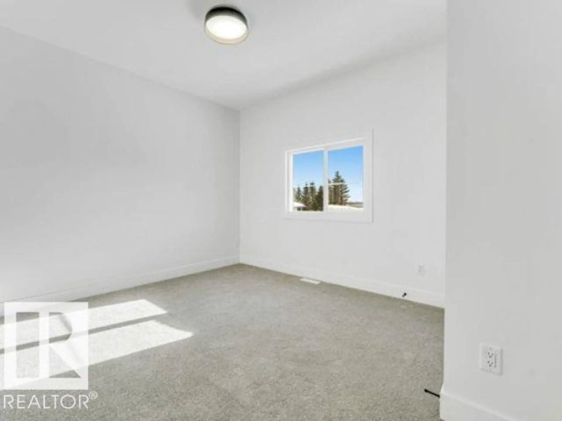 6710 176A AV NW - Image 15
