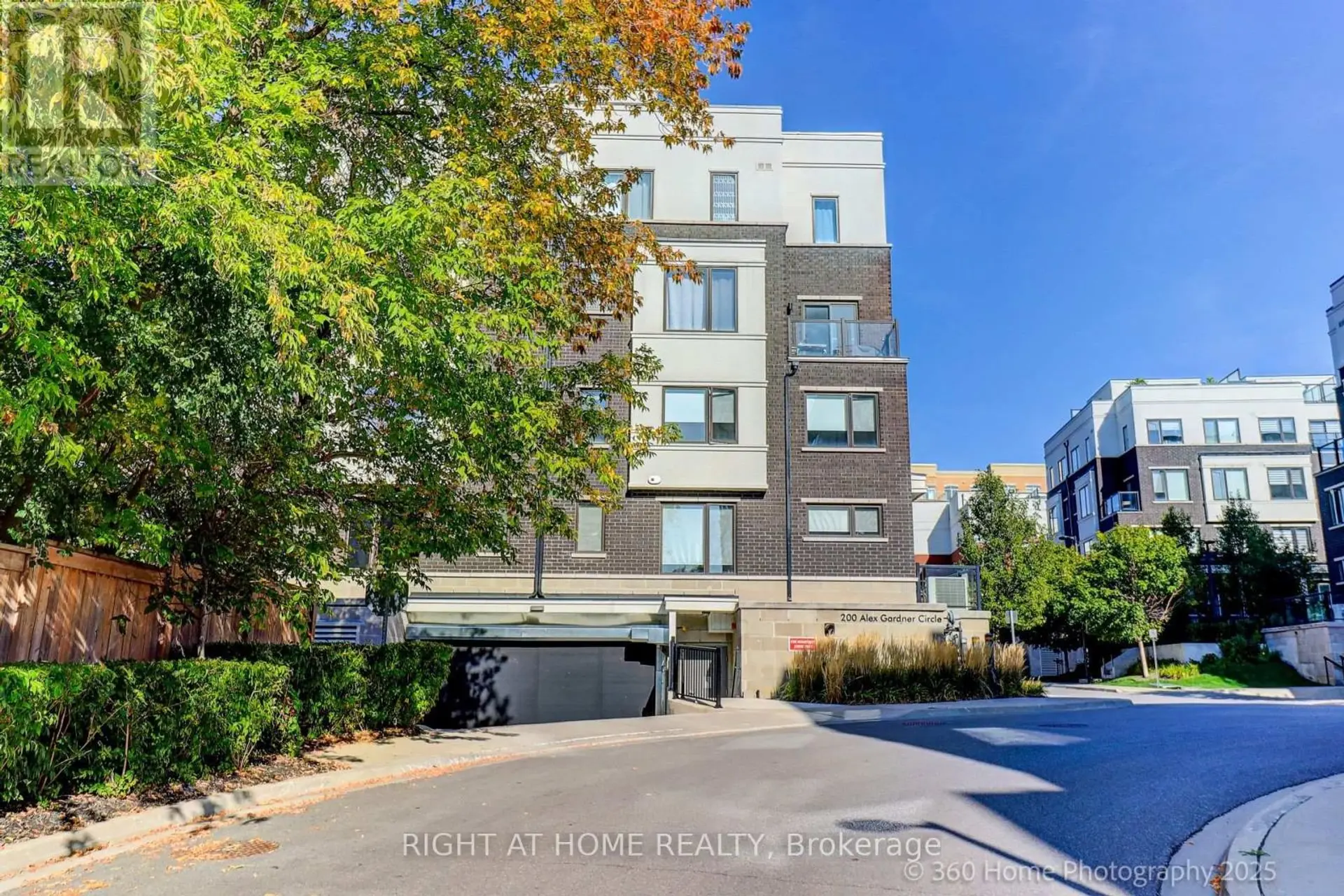 #28 200 ALEX GARDNER CIRCLE - Image 1
