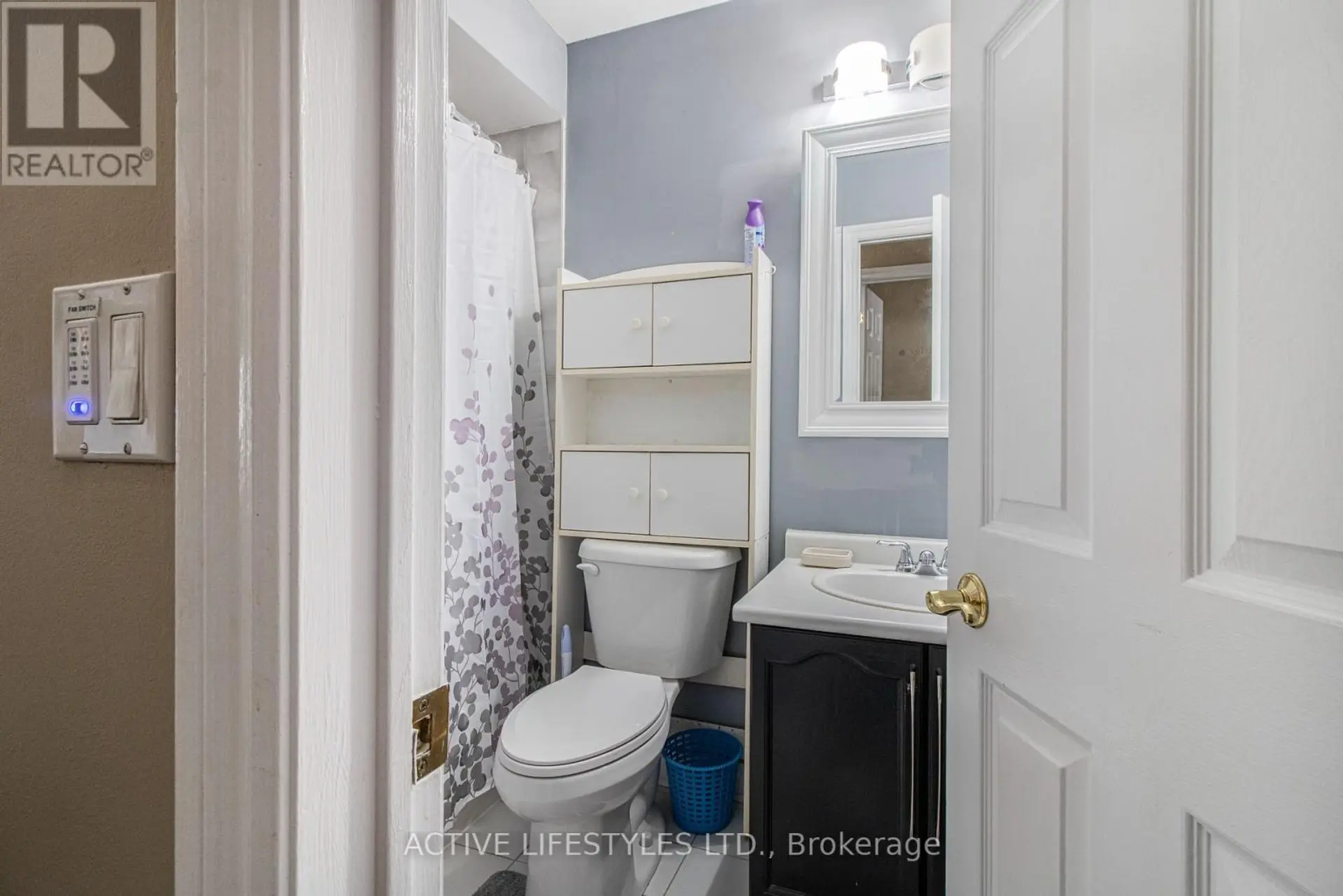 #59 10 HARTNELL SQUARE - Image 9