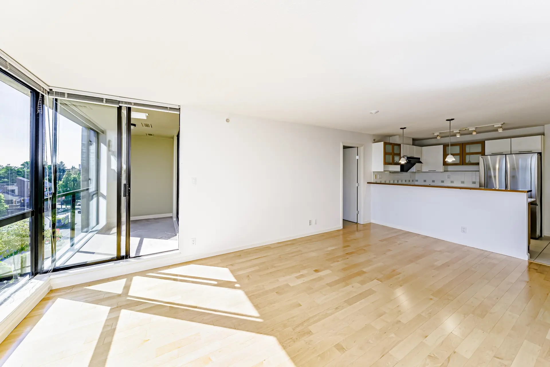 #721 7831 Westminster Highway - Image 3