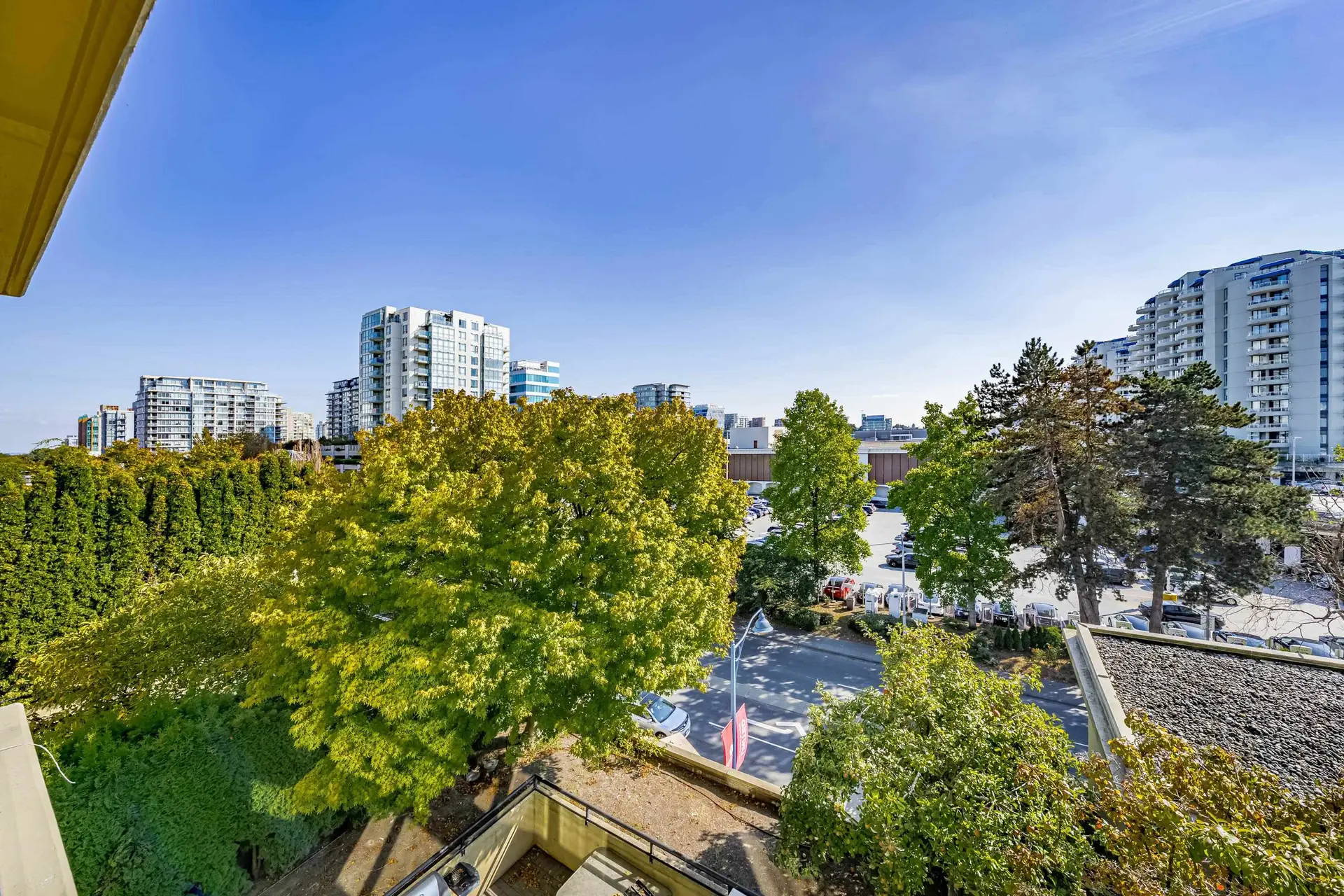 #721 7831 Westminster Highway - Image 15