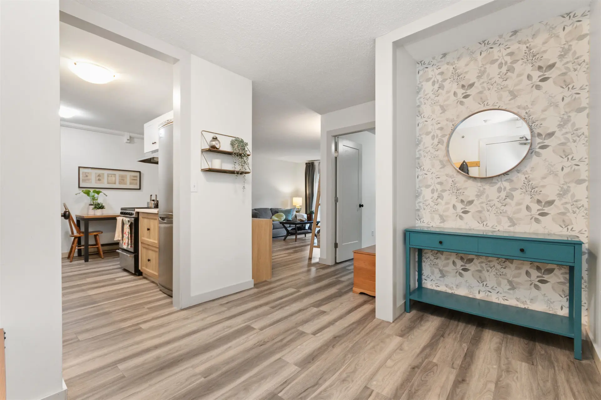 #133 1783 Agassiz-Rosedale No 9 Highway - Image 4