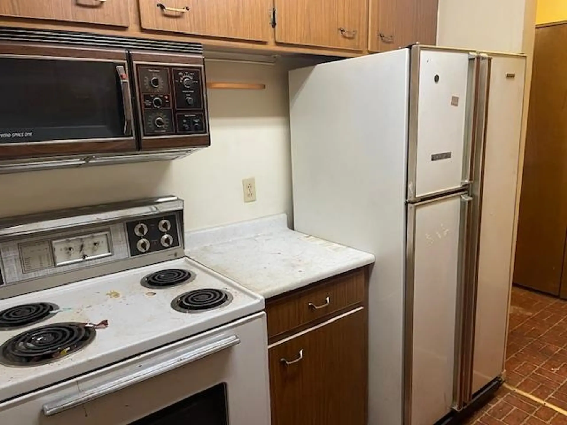 #309 6340 Buswell Street - Image 4