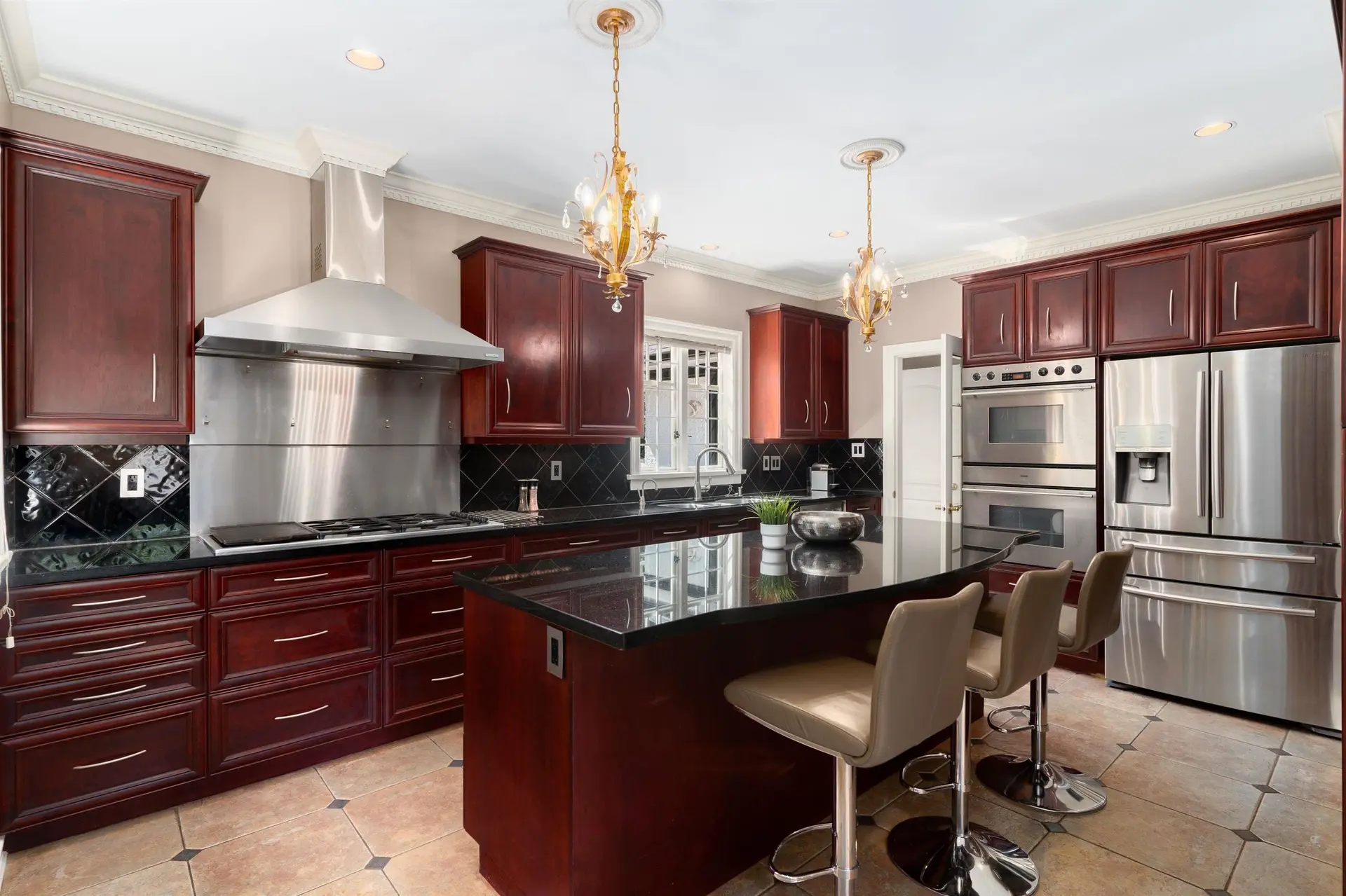 6361 Granville Street - Image 2