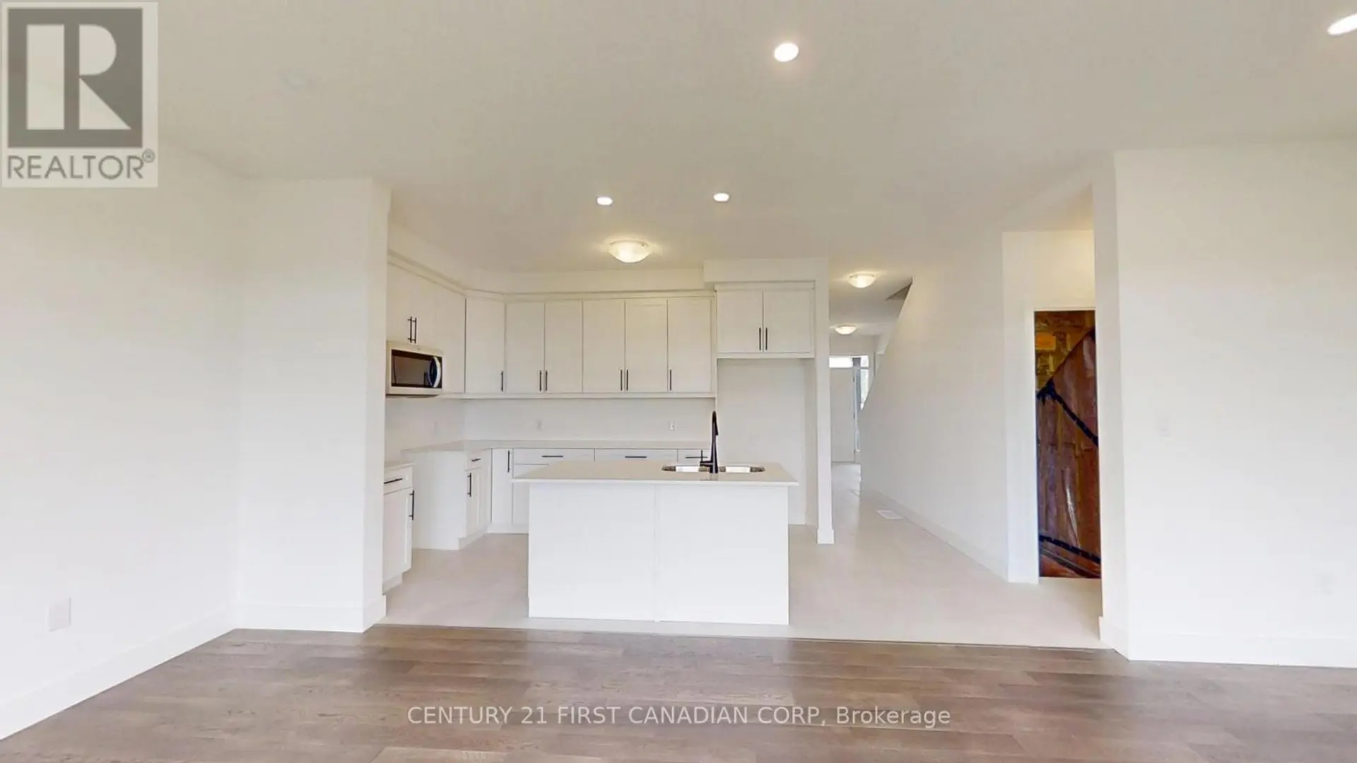 1225 TULLOCH AVENUE - Image 6