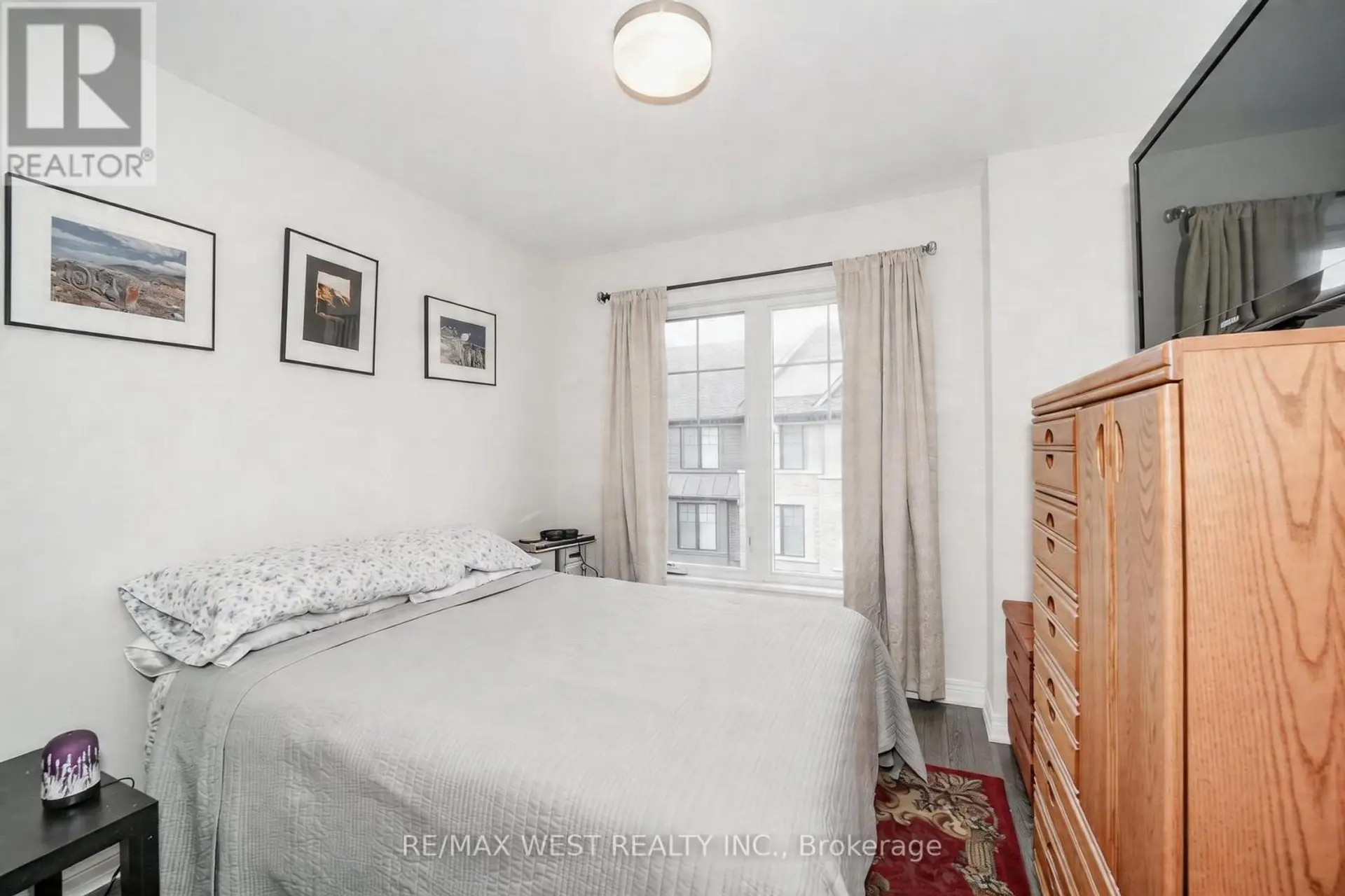 7 FOLCROFT STREET W - Image 13