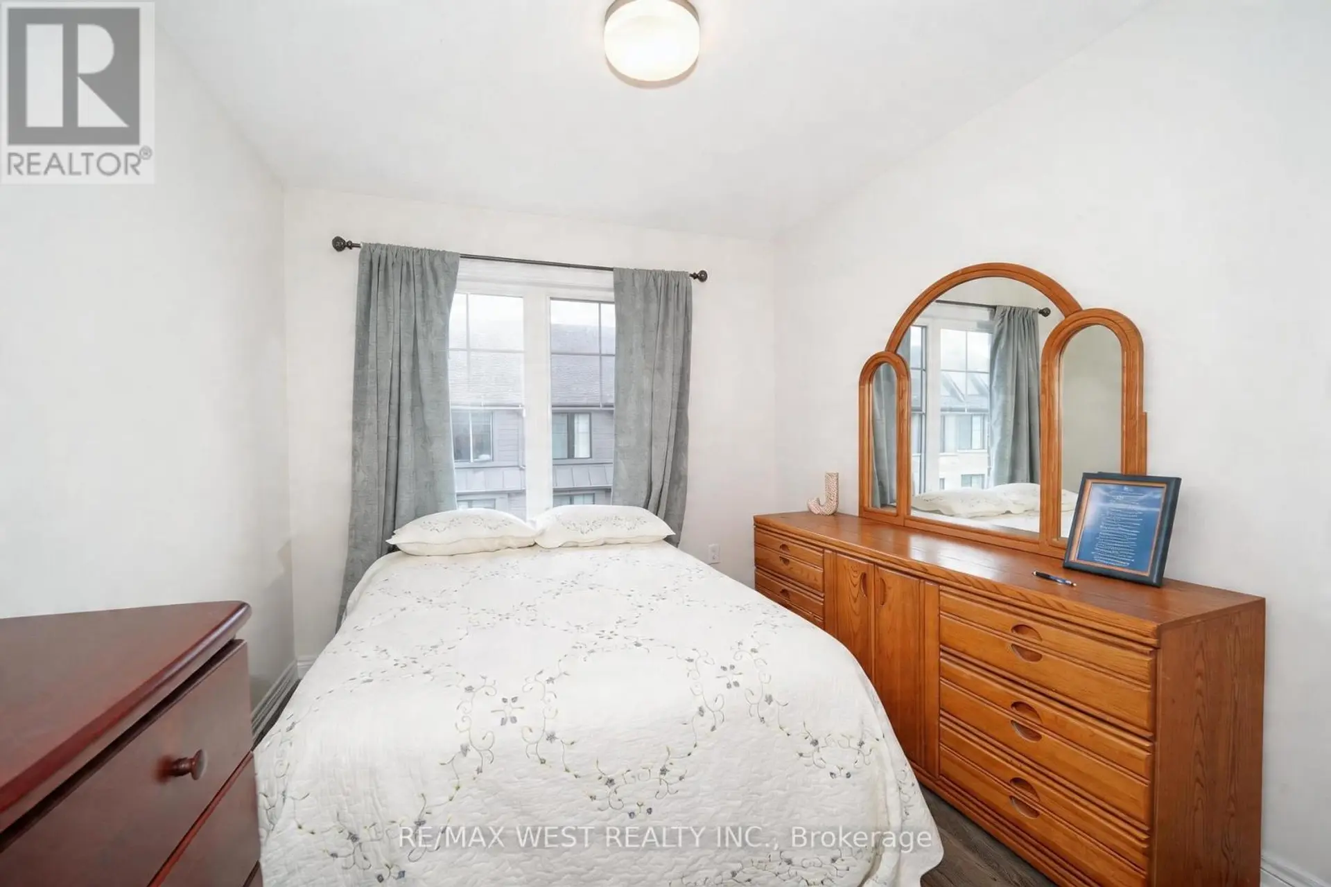 7 FOLCROFT STREET W - Image 15