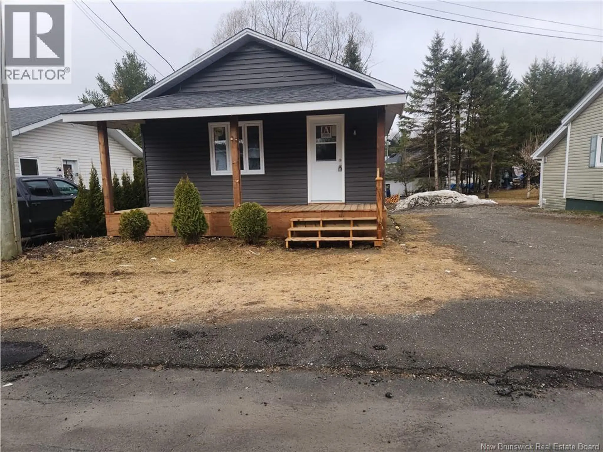 34 SCOUT STREET - Image 2