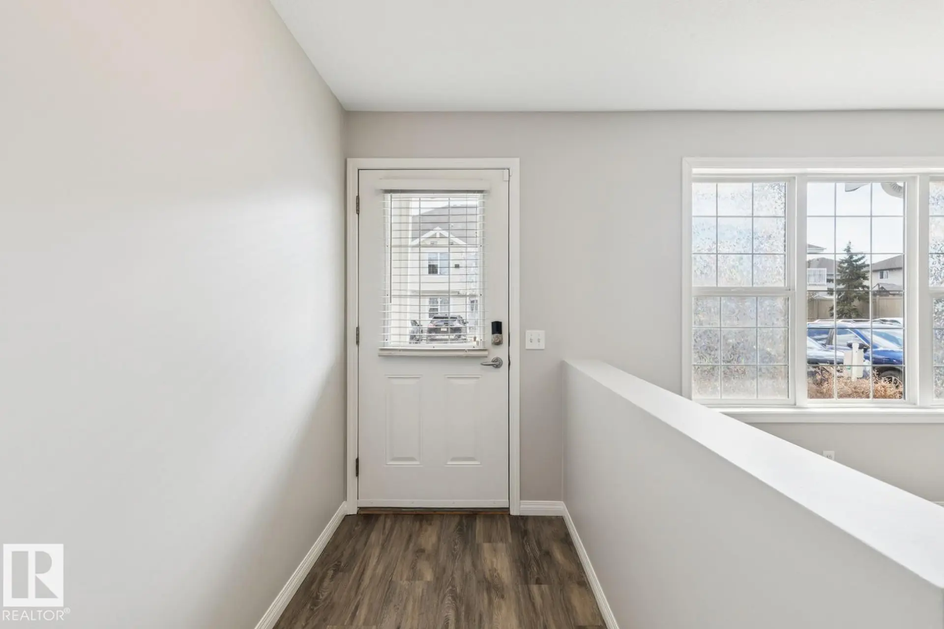 #52 150 EDWARDS DR SW - Image 12