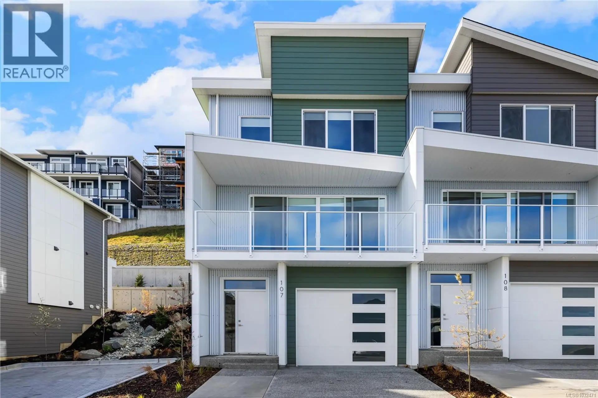 Property at #107 151 Royal Pacific Way, Nanaimo, BC